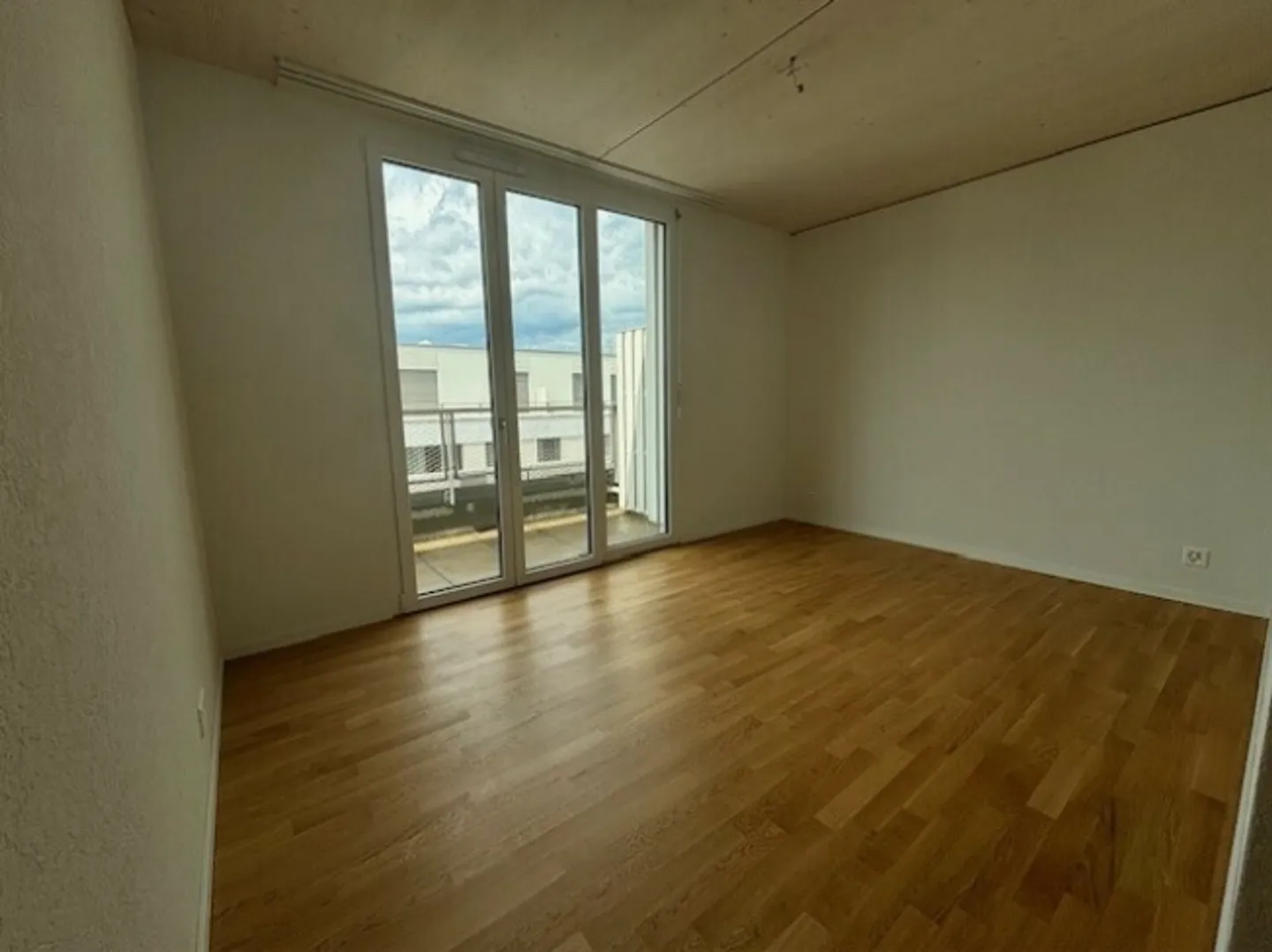 LE TICLE: New apartments for rent - Photo 5 of 13