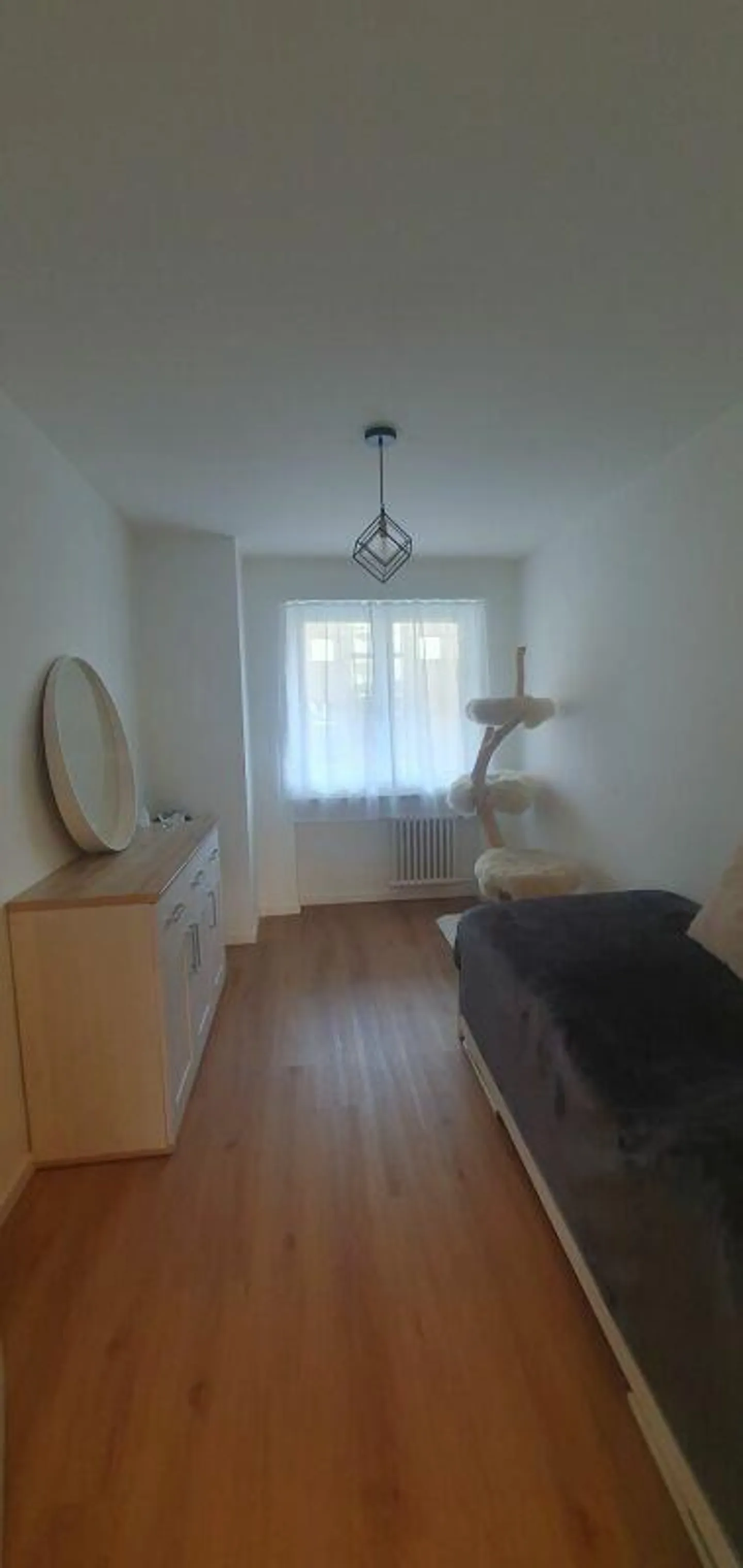 4-room apartment with balcony and magnificent views - Photo 7 of 12