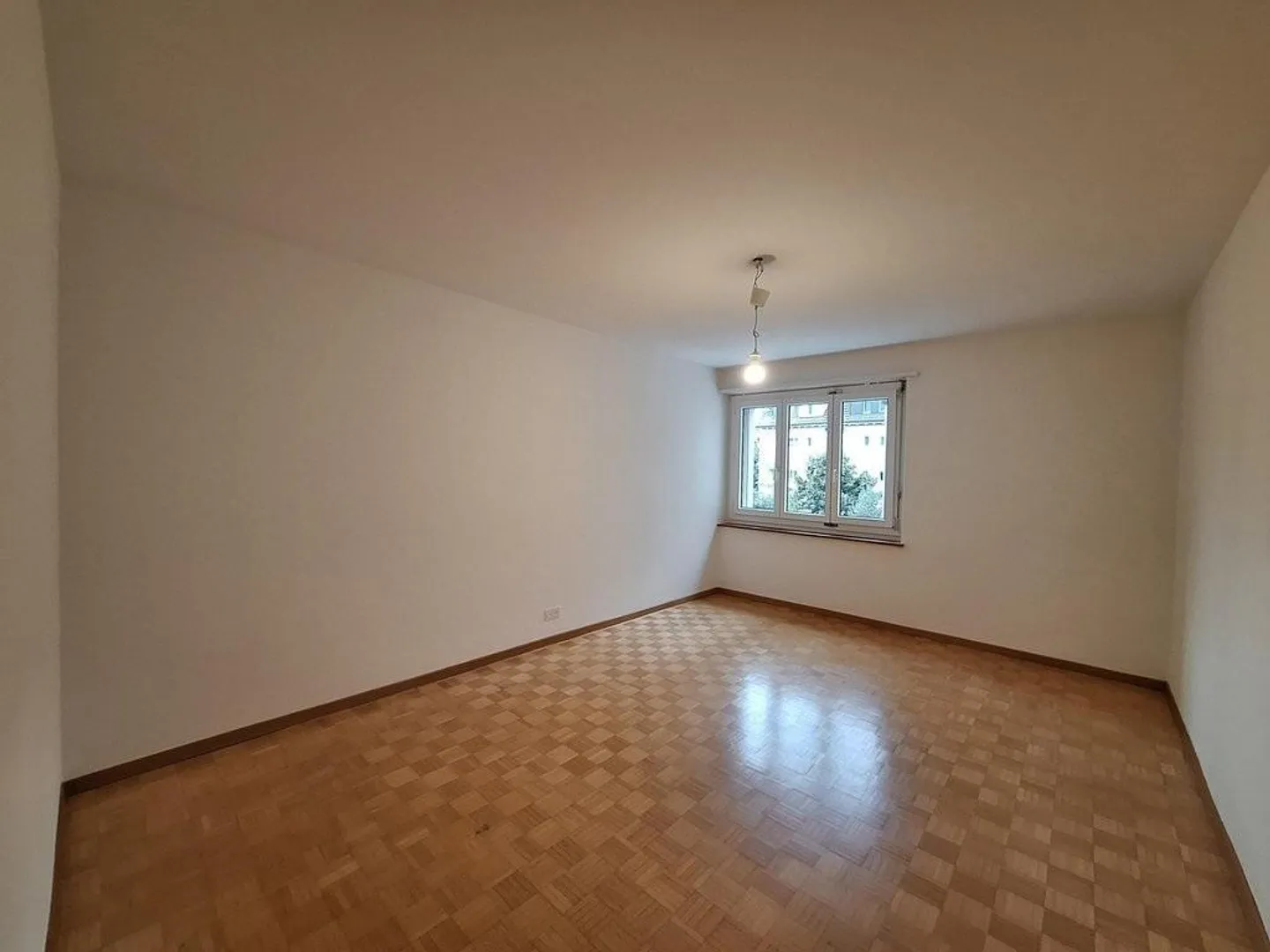 Modernes Apartment in Zürich-Wiedikon - Foto 2 von 6