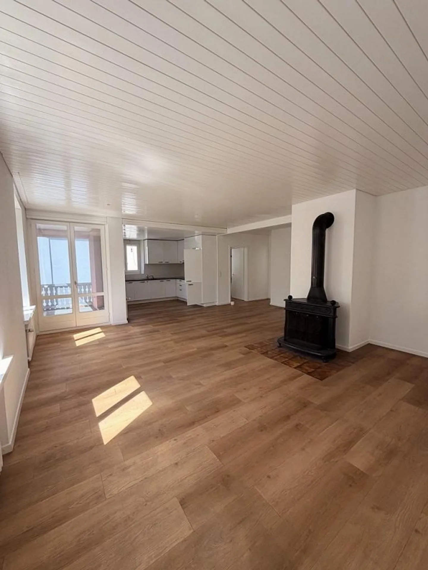 Stilvolle 4.5-Zimmer-Wohnung mit Balkon - Foto 12 von 13