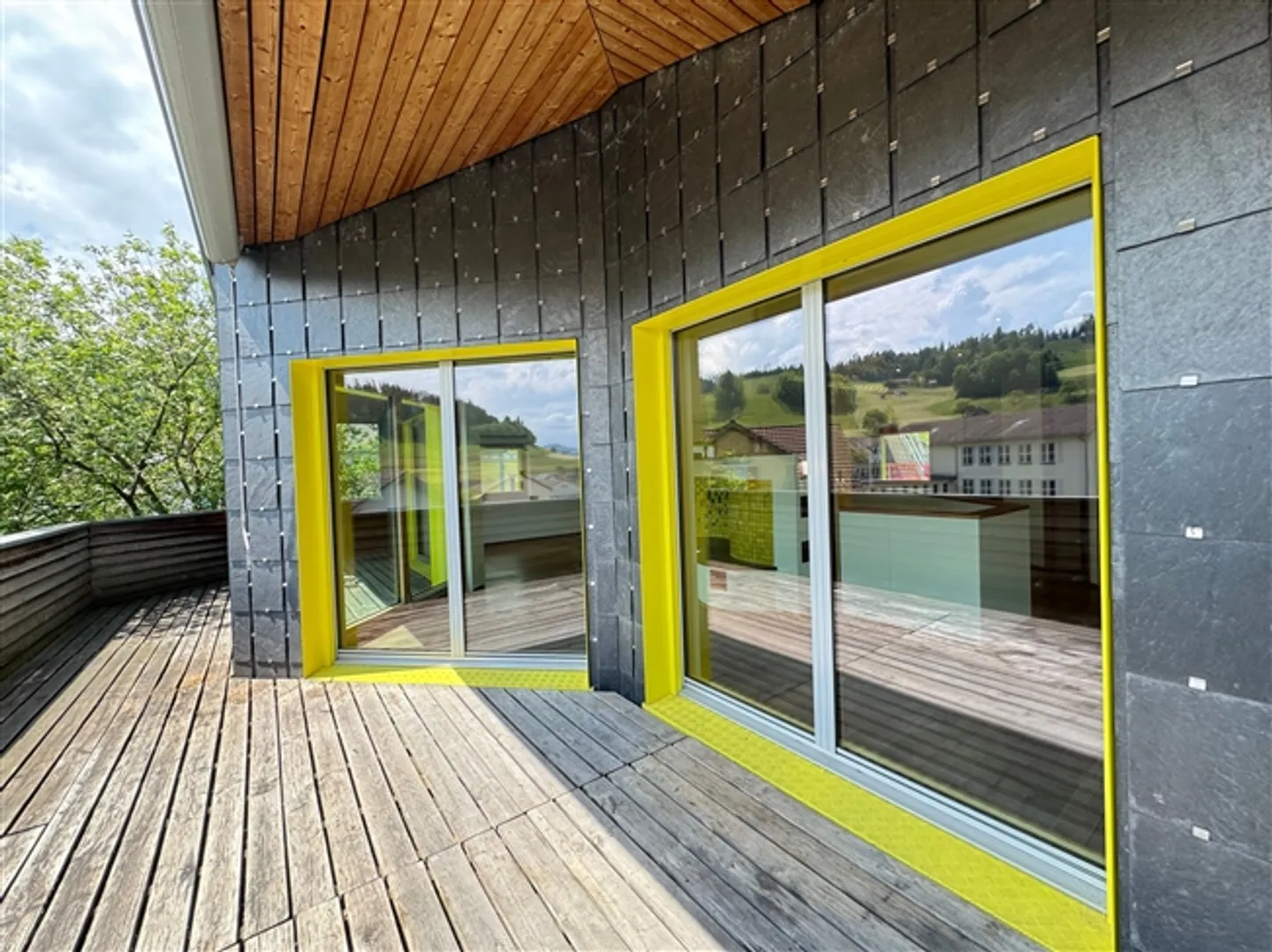 5.5-room maisonette apartment with terrace and view in Mosnang - Photo 9 of 13