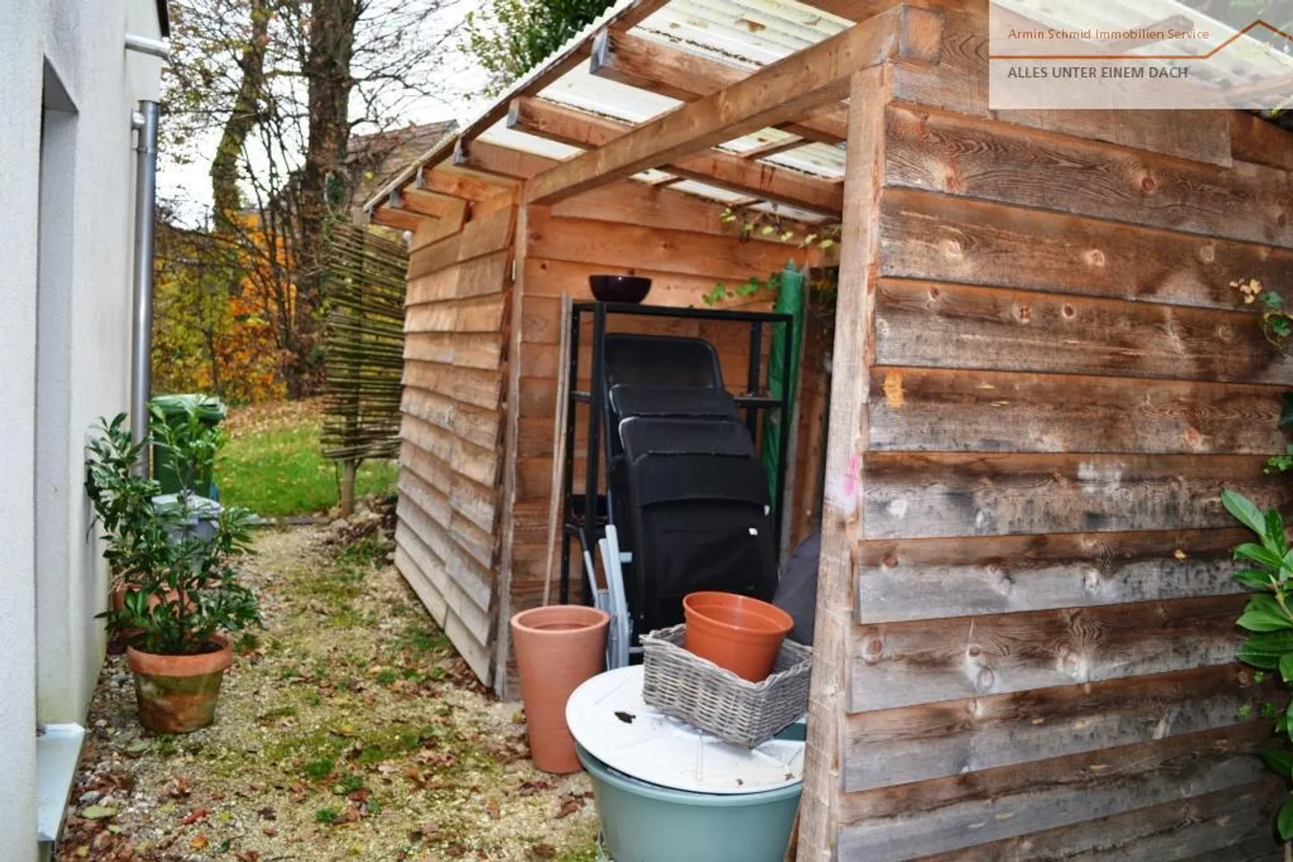 Top 6 1/2-Zimmerwohnung mit 2 Einstellhallenplätzen - Foto 13 von 14