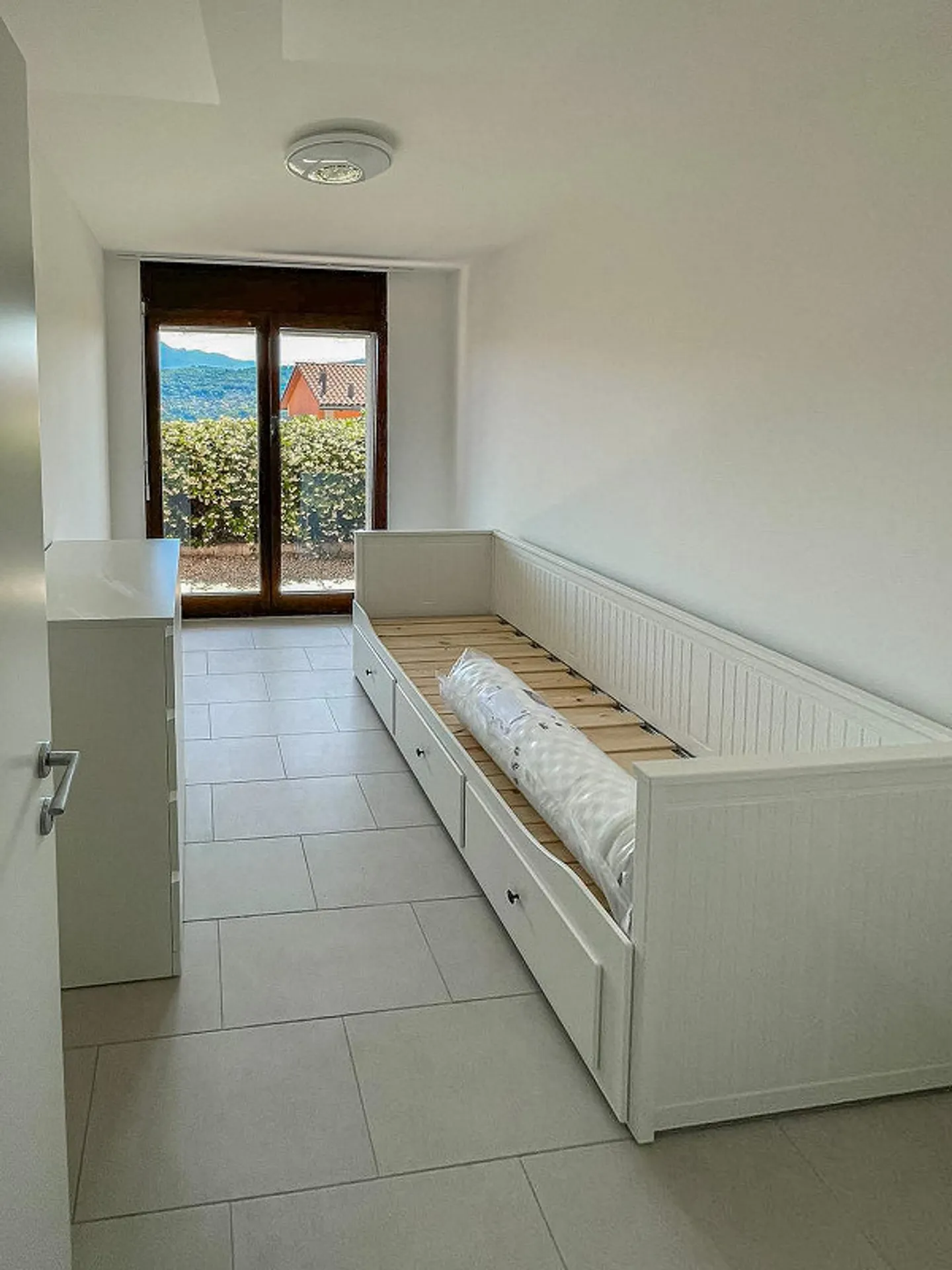 Luminoso appartamento 3.5 locali a Vernate - Foto 4 di 6