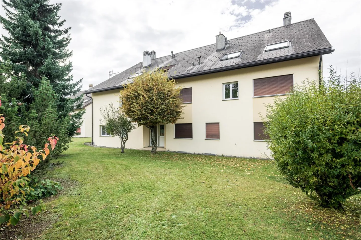 Geräumige 4-Zimmer-Wohnung mit Balkon - Foto 2 von 3