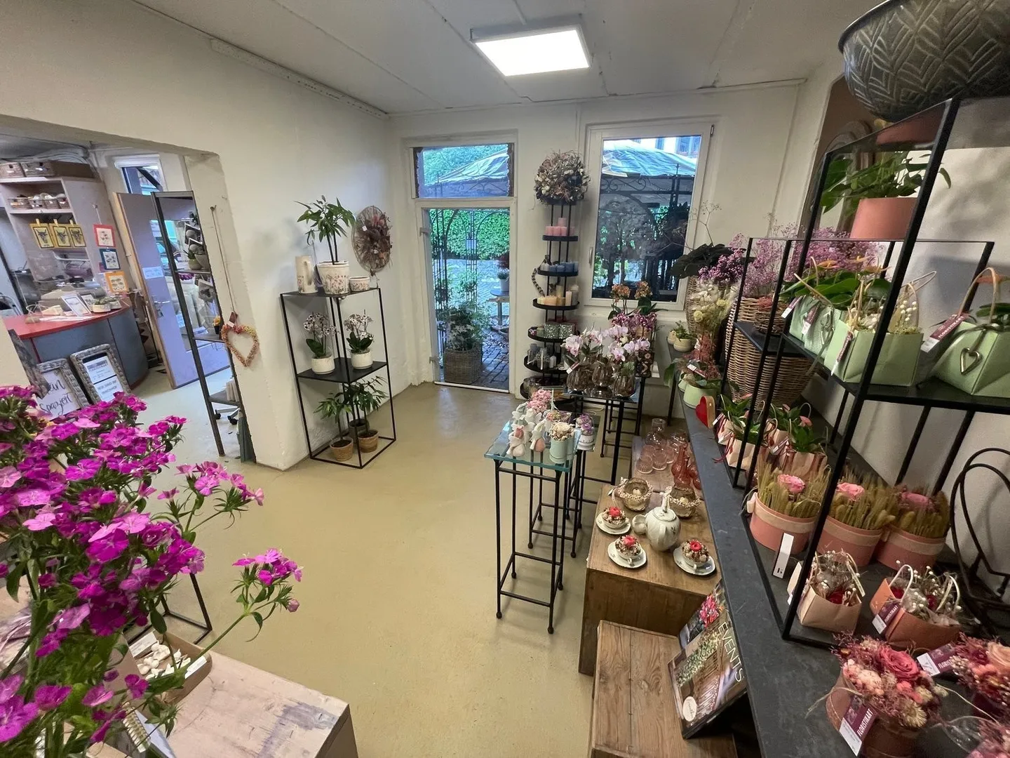 Espace de vente charmant avec atelier au centre d'Altdorf - Photo 6 sur 8