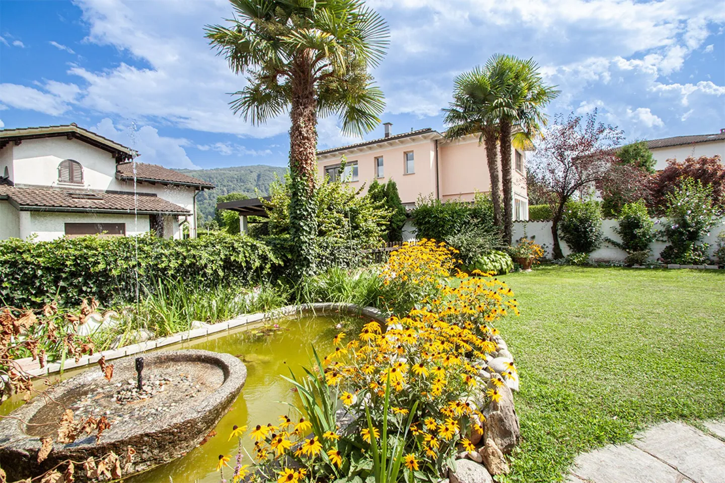 Incantevole villa con piscina e grande giardino - Foto 6 di 22