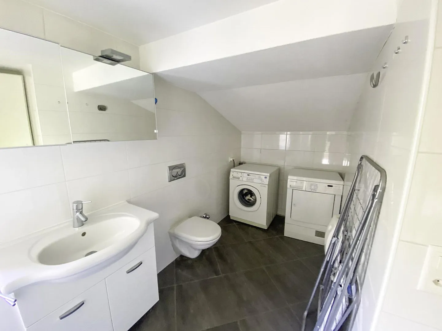 Propriété d'investissement attrayante avec demande de construction - Photo 18 sur 30
