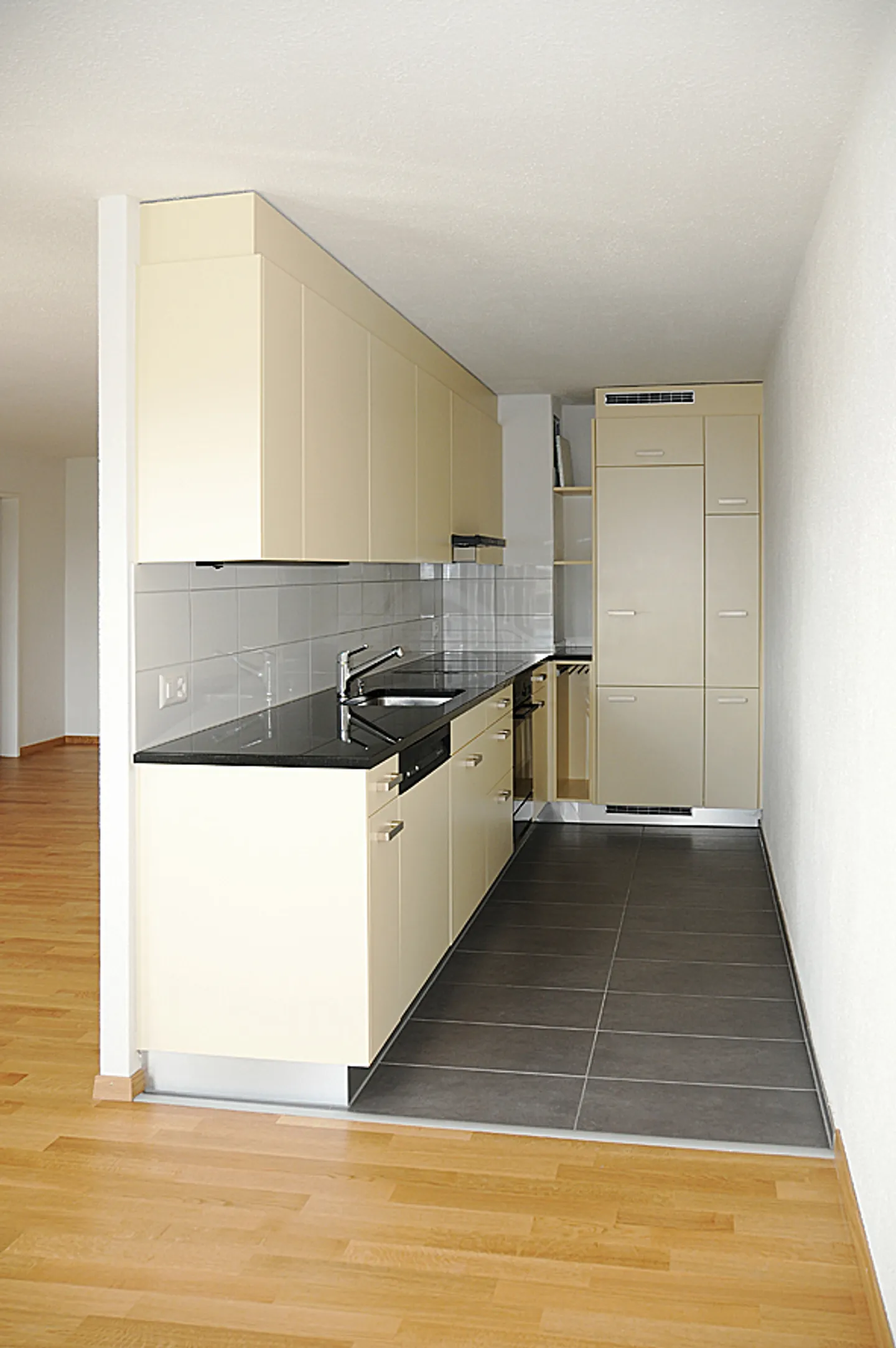 Vivere nel quartiere di Kurzdorf - Affittare senza deposito - Foto 3 di 6