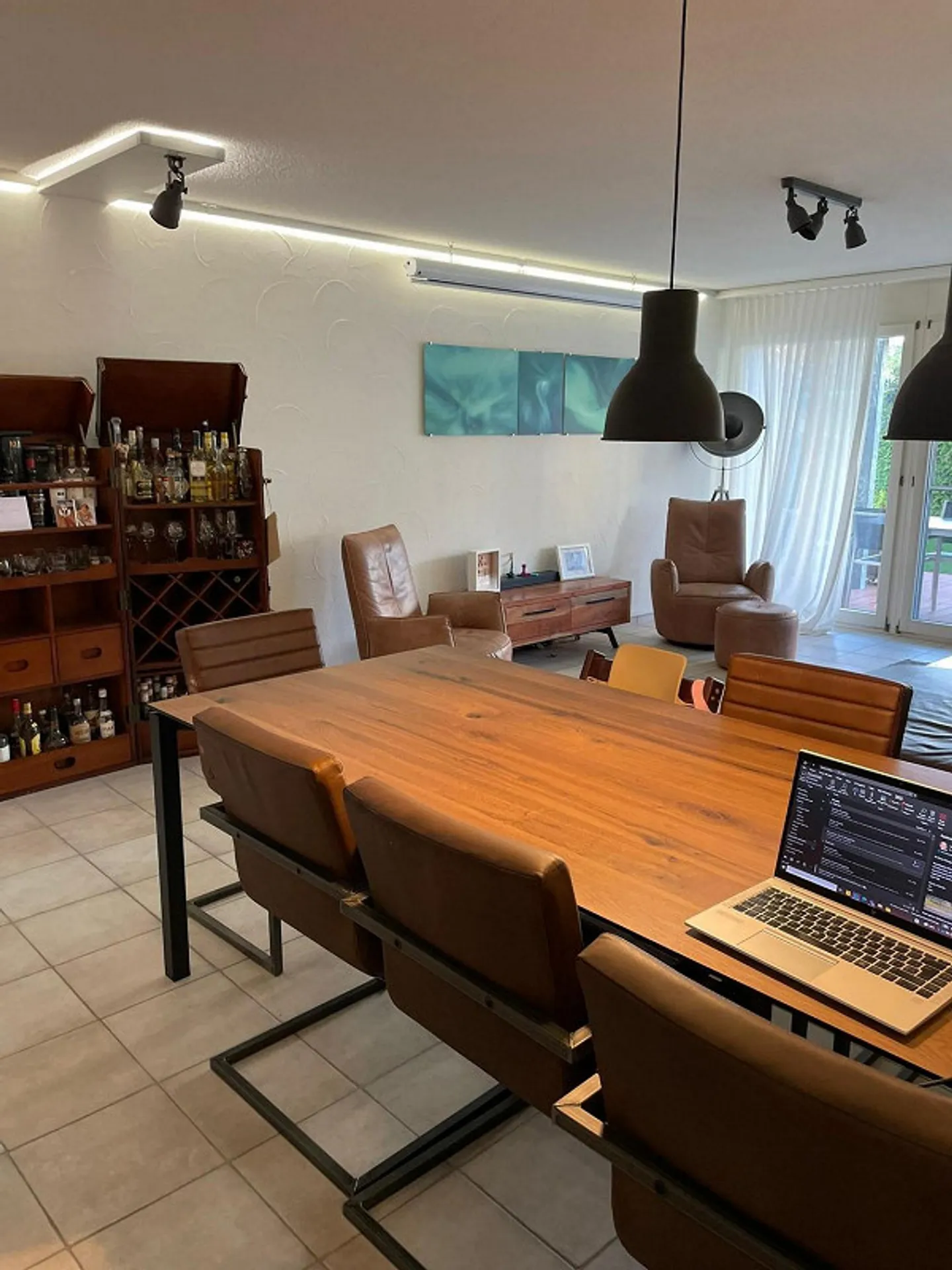 Appartamento luminoso con ampio spazio giardino con ulteriore stanza hobby - Foto 5 di 9