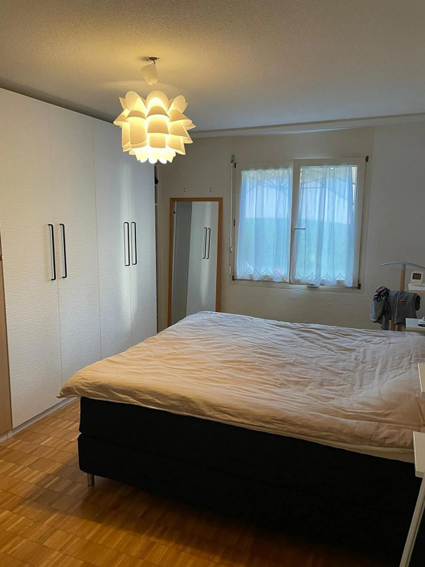 Appartamento luminoso con ampio spazio giardino con ulteriore stanza hobby - Foto 7 di 9