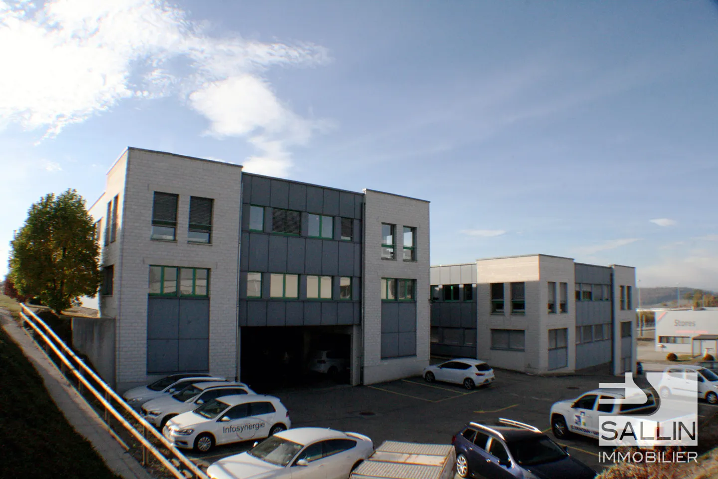 Geräumiger Büroraum in Givisiez - Foto 2 von 9
