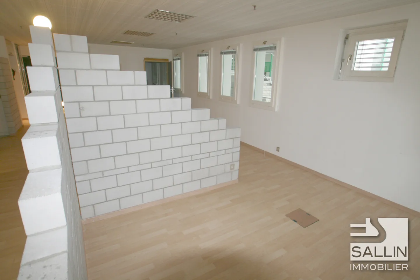 Geräumiger Büroraum in Givisiez - Foto 4 von 9