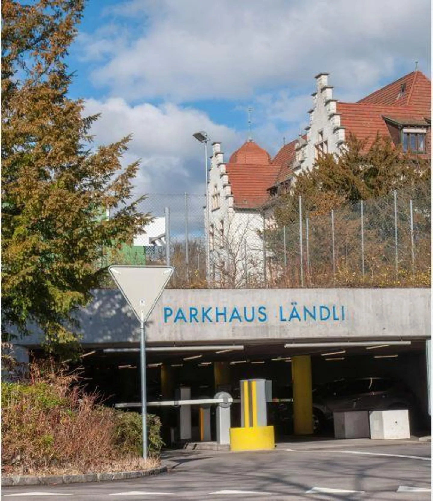 Parking space in Baden - Photo 1 of 2