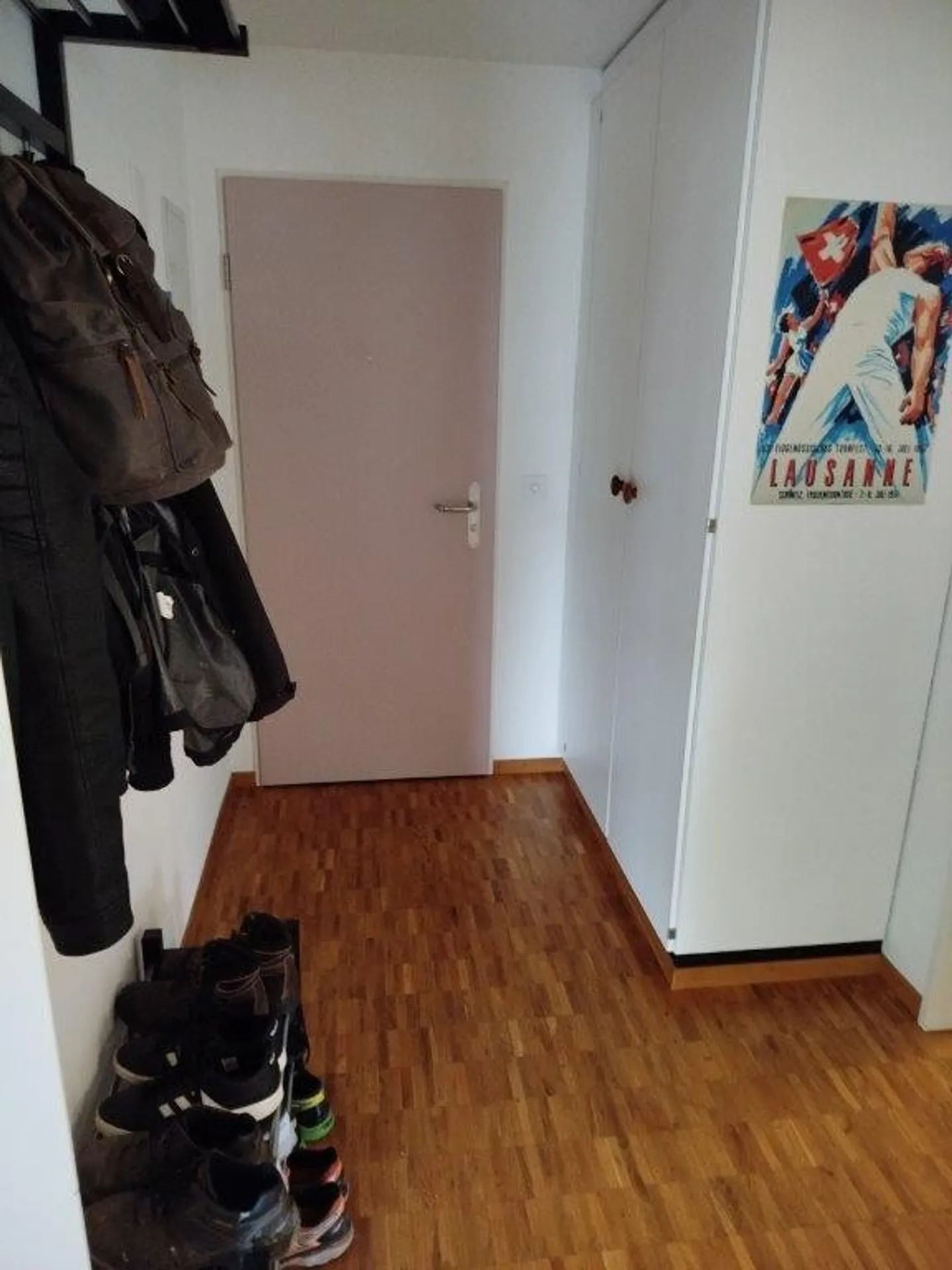 Ideal location - spacious and quiet - Photo 3 of 3