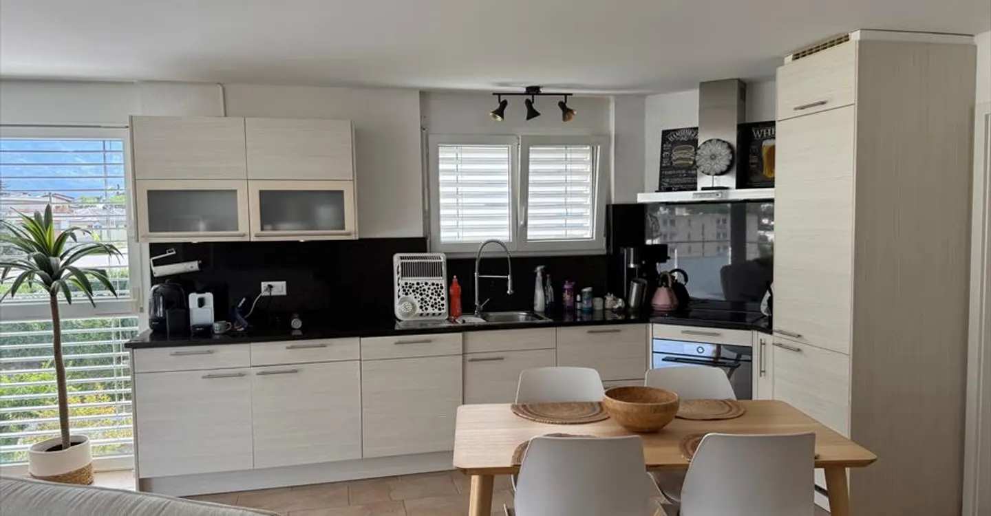 For Sale Magnificent 4.5 Room Apartment - Photo 2 of 10