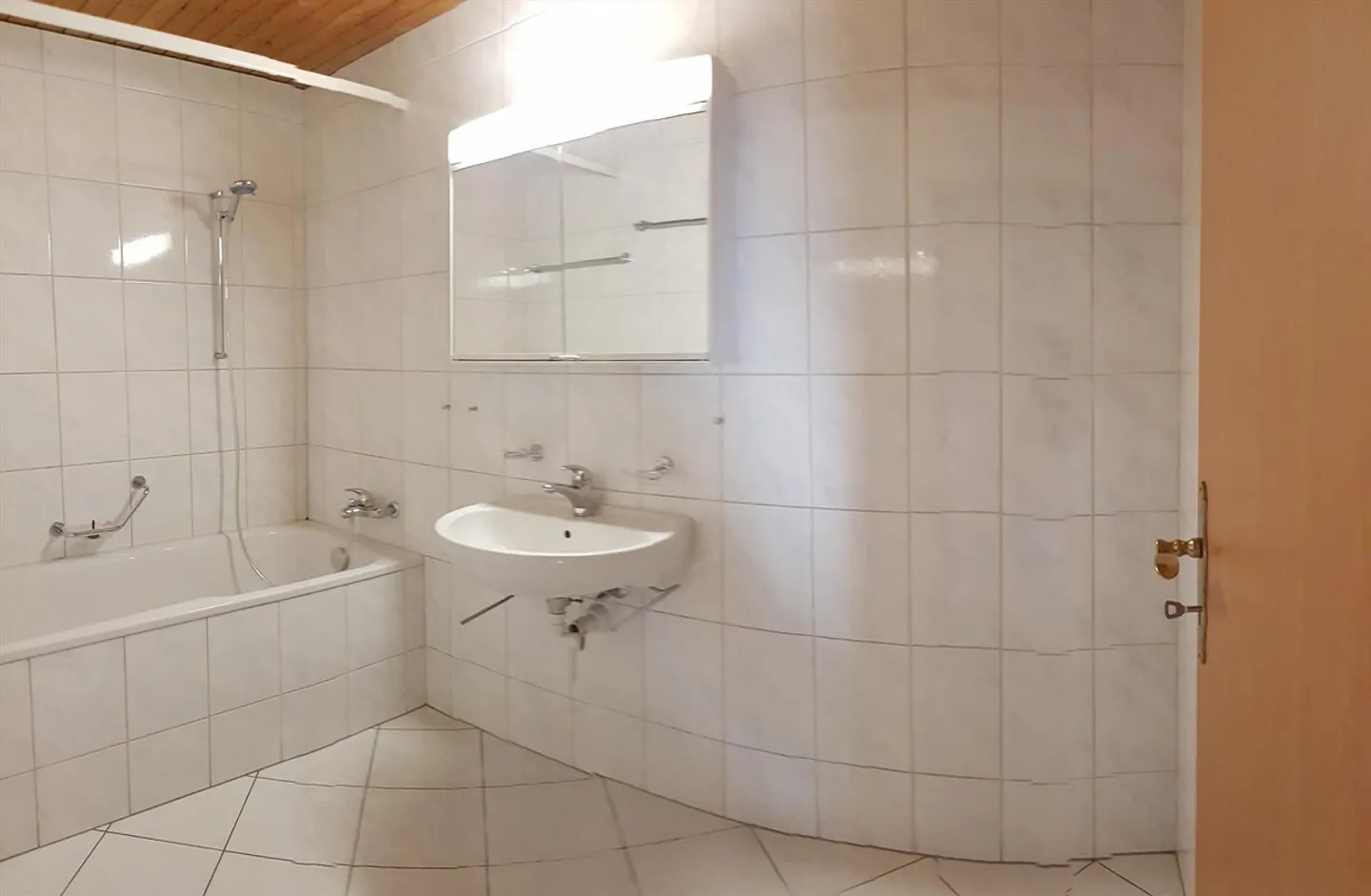 À louer - Photo 3 sur 8