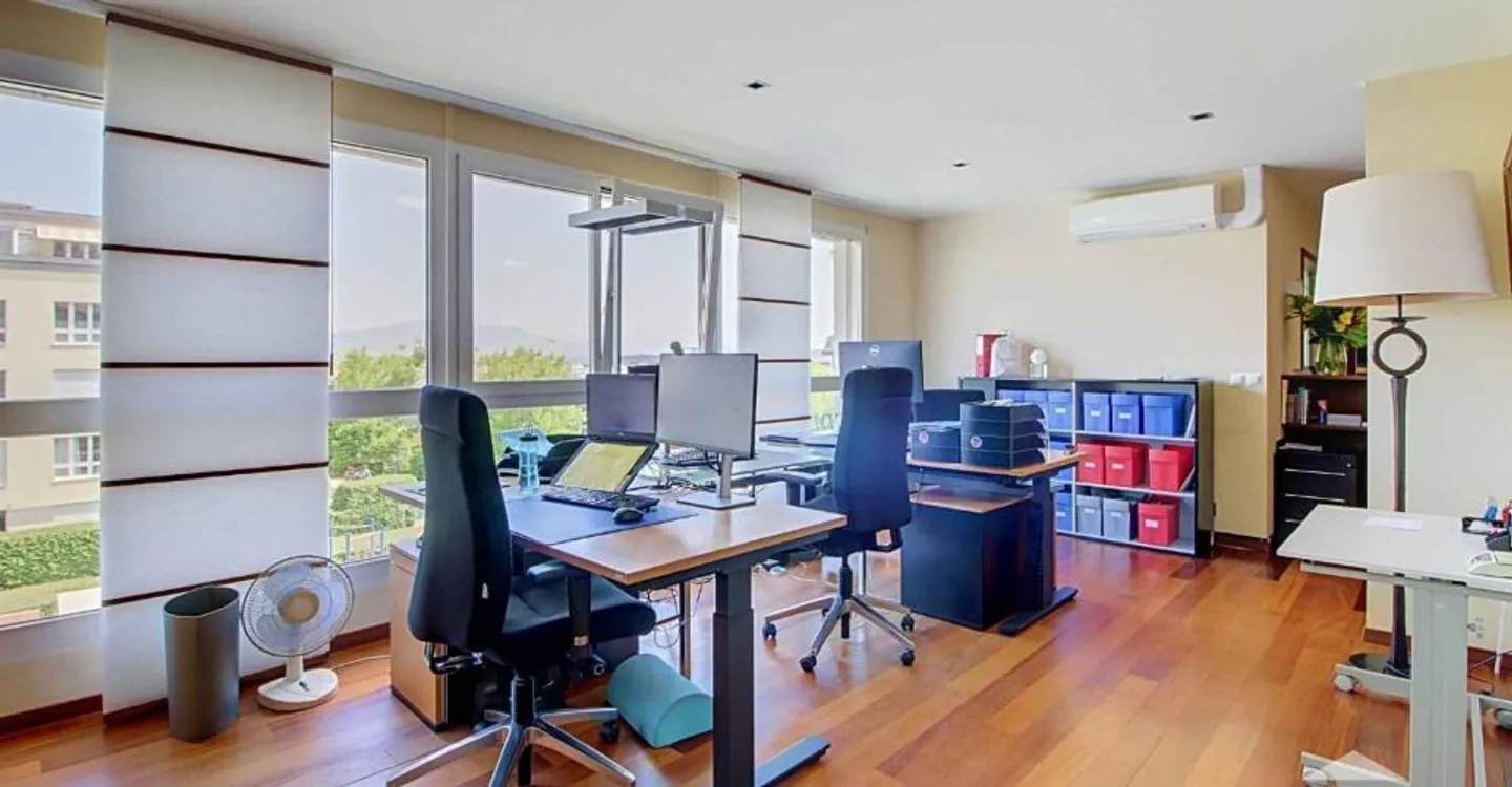 Espace de Bureau Moderne à Nyon - Photo 4 sur 12