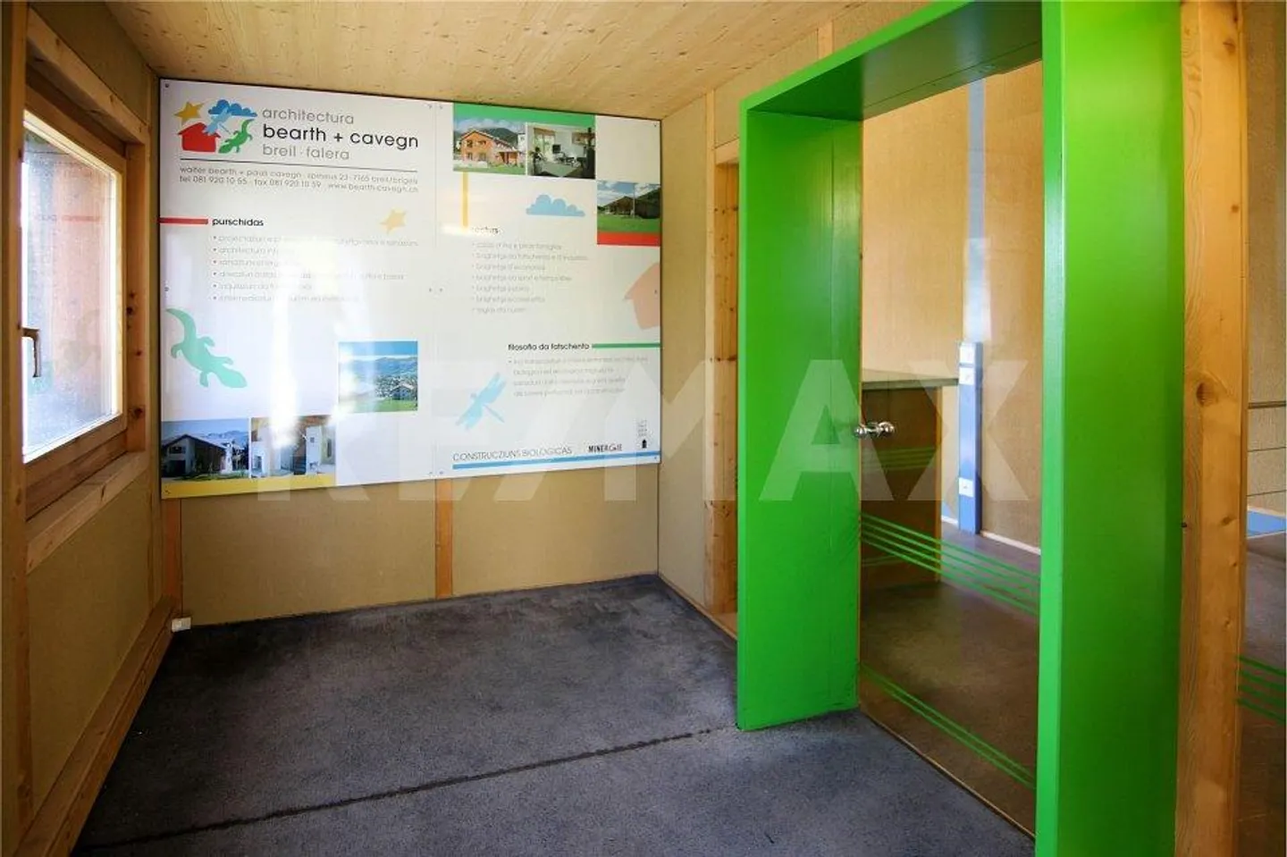 Office building with potential conversion to primary residence - Photo 6 of 13