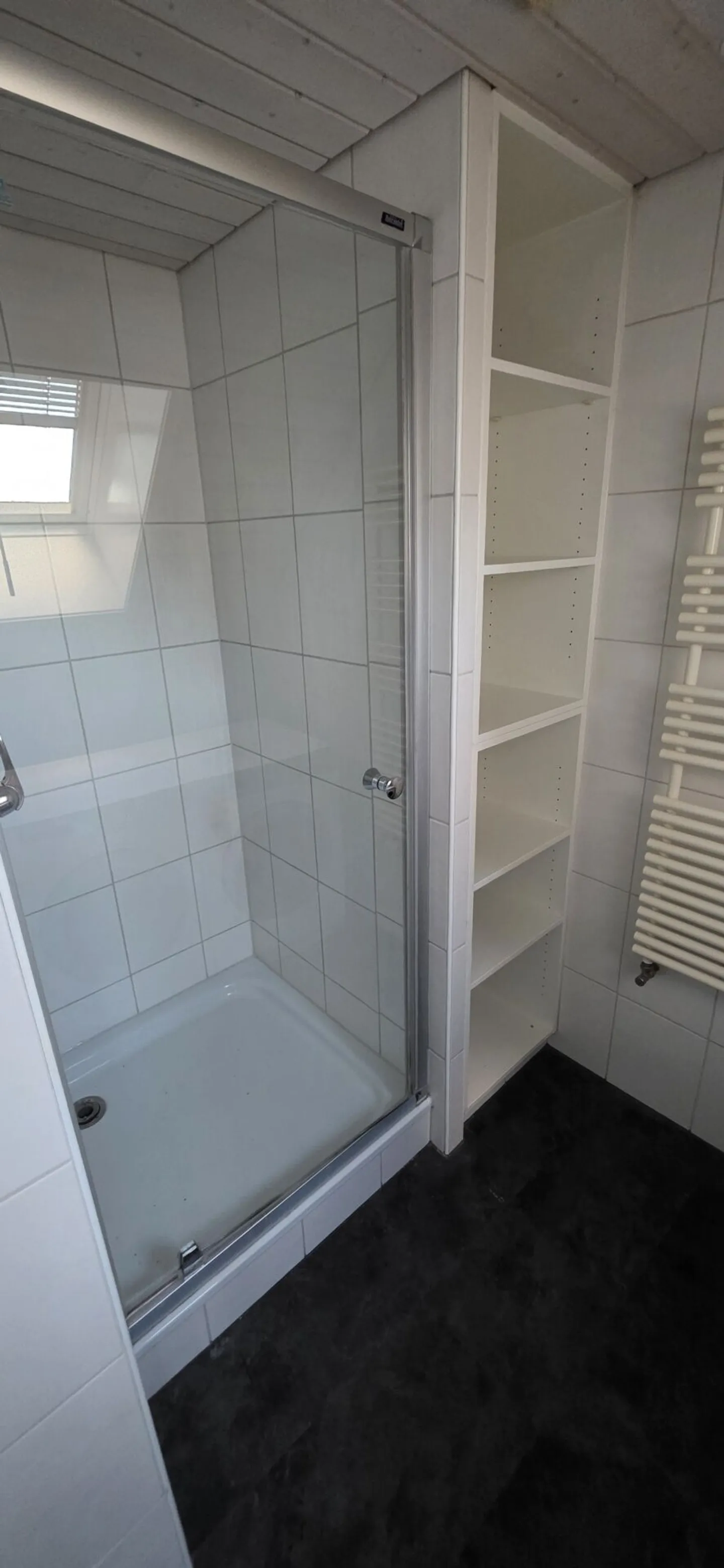Partially renovated 4-room apartment in Liebefeld for rent! - Photo 12 of 14