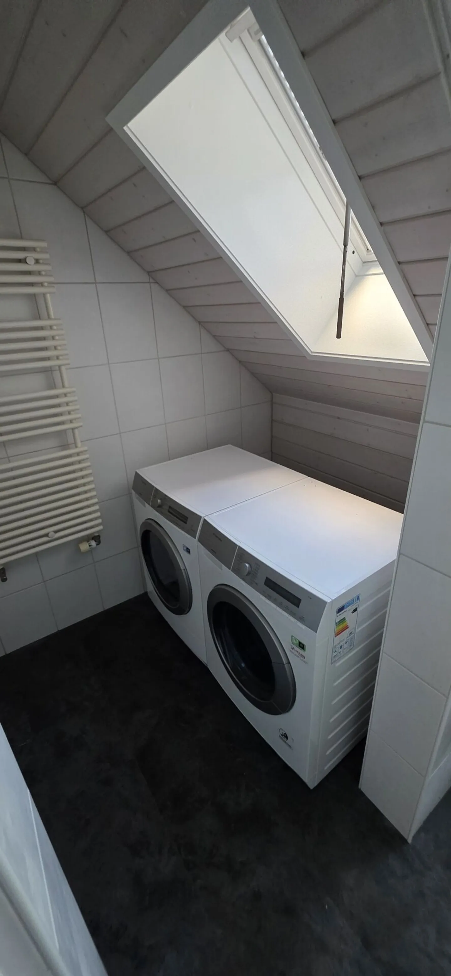 Partially renovated 4-room apartment in Liebefeld for rent! - Photo 14 of 14