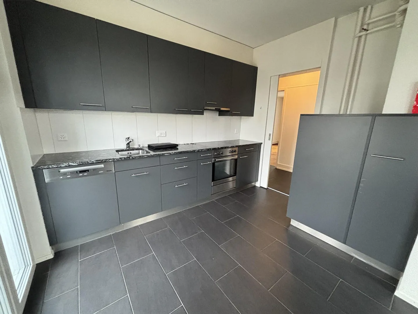 Appartement moderne près d'Europaplatz - Photo 1 sur 7