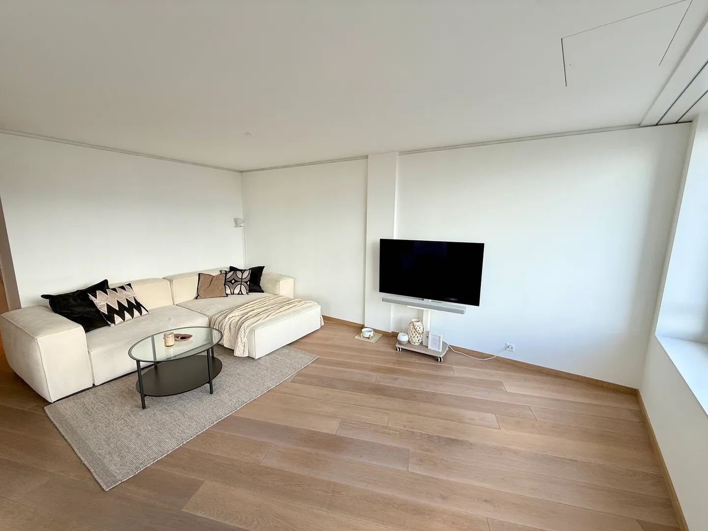 Modern Apartment in Top Location - Photo 2 of 10
