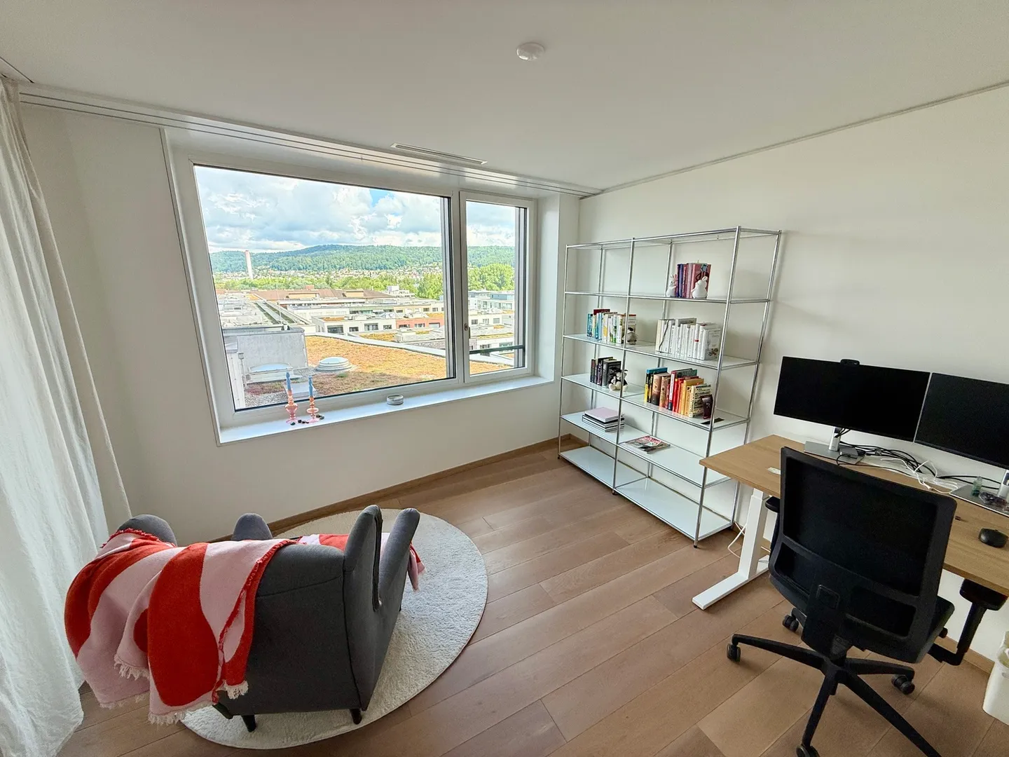 Modern Apartment in Top Location - Photo 8 of 10