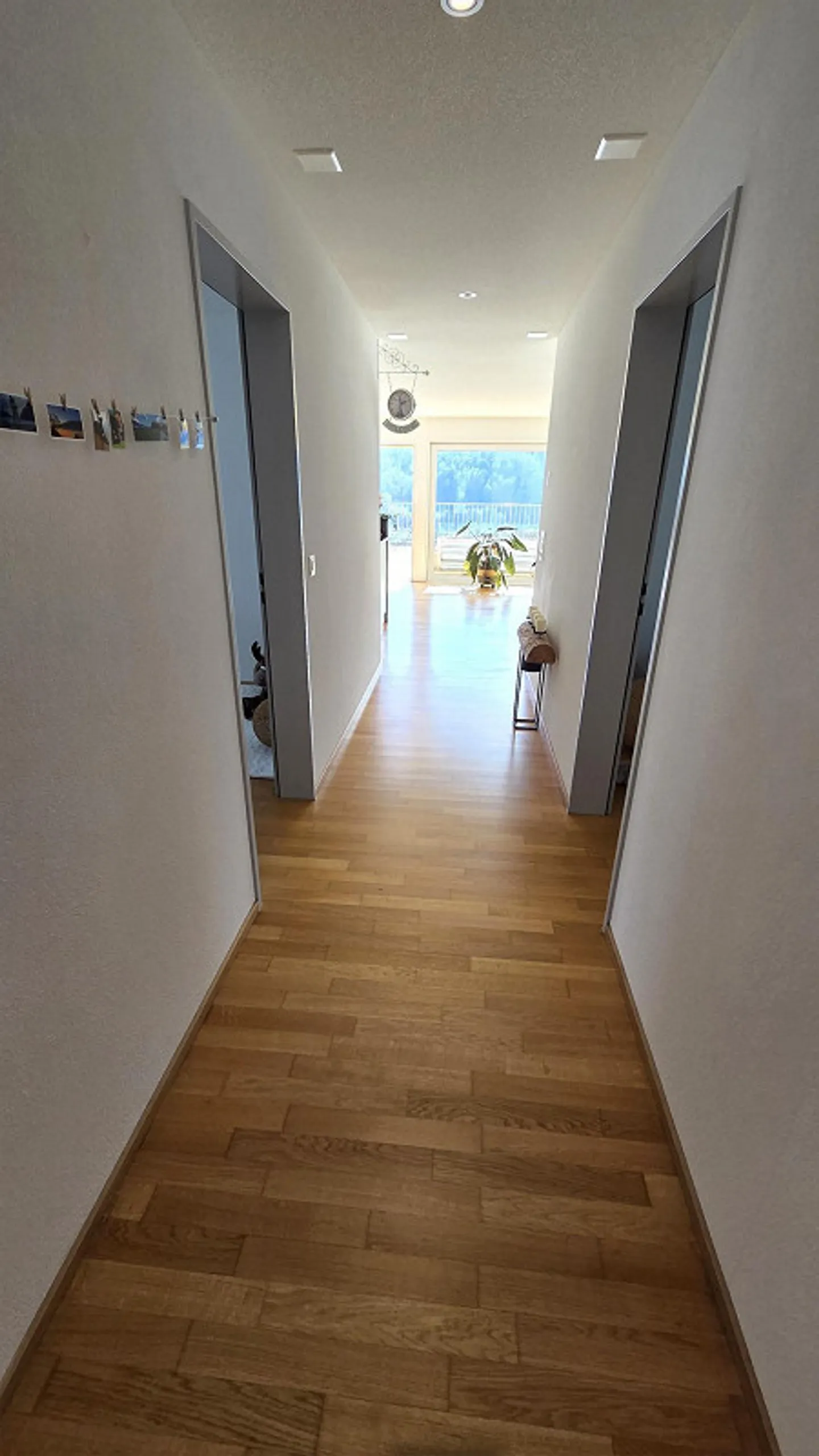 Grosse, sonnige 5 ½-Zimmer-Terrassenwohnung mit schönstem Talblick - Photo 12 sur 26