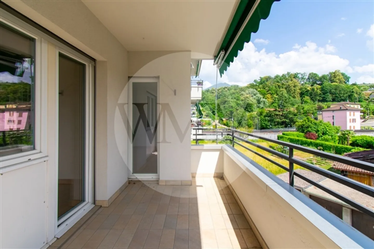 «KOMFORTABLES 4,5 IN DER NÄHE DER INTERNATIONALEN SCHULE» - Foto 16 von 20