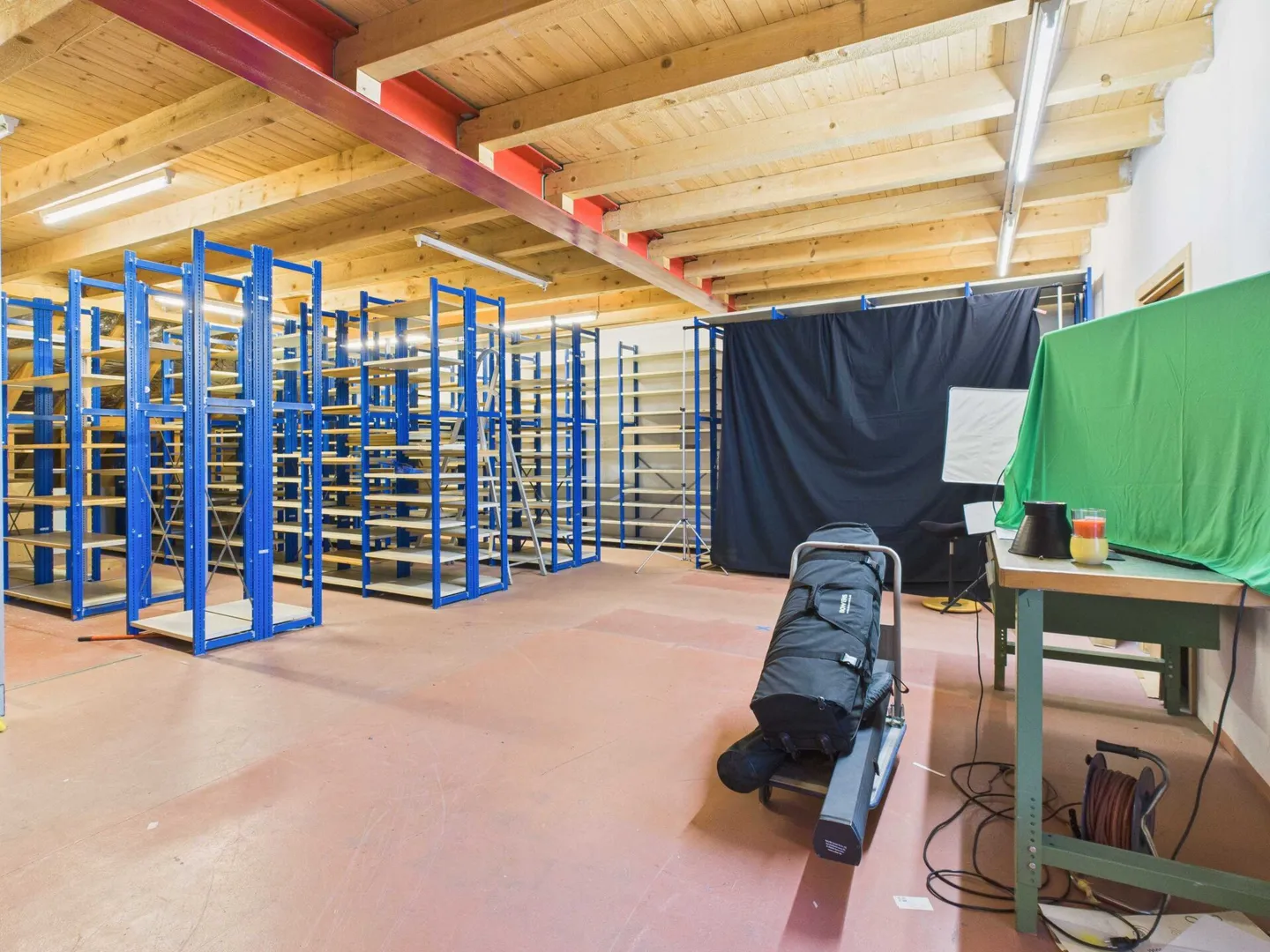 Flexible Büro-, Atelier- und Lagerräume nahe der Altstadt von Wil - Foto 5 von 9