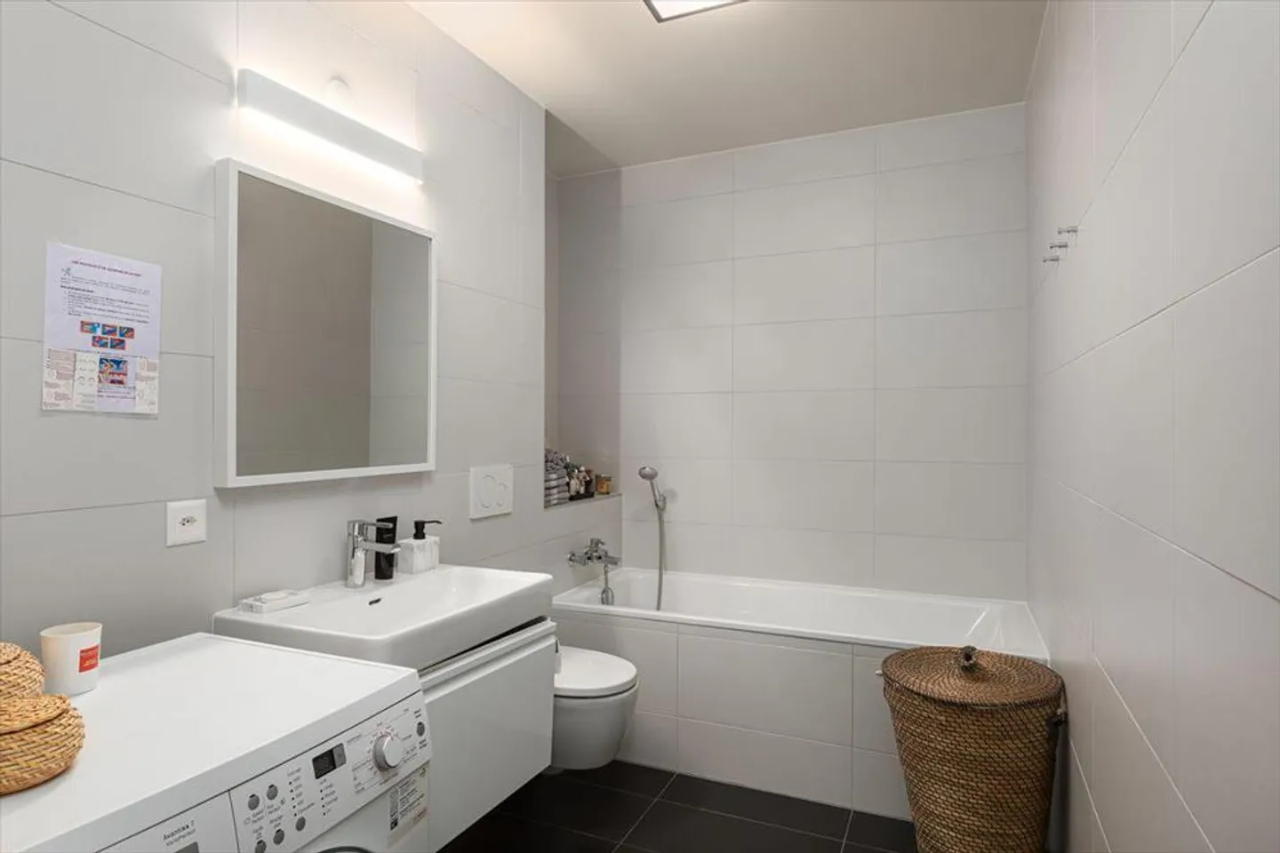 3.5 STANZE NEL CUORE DEL QUARTIERE FALCONNIER - Foto 7 di 9