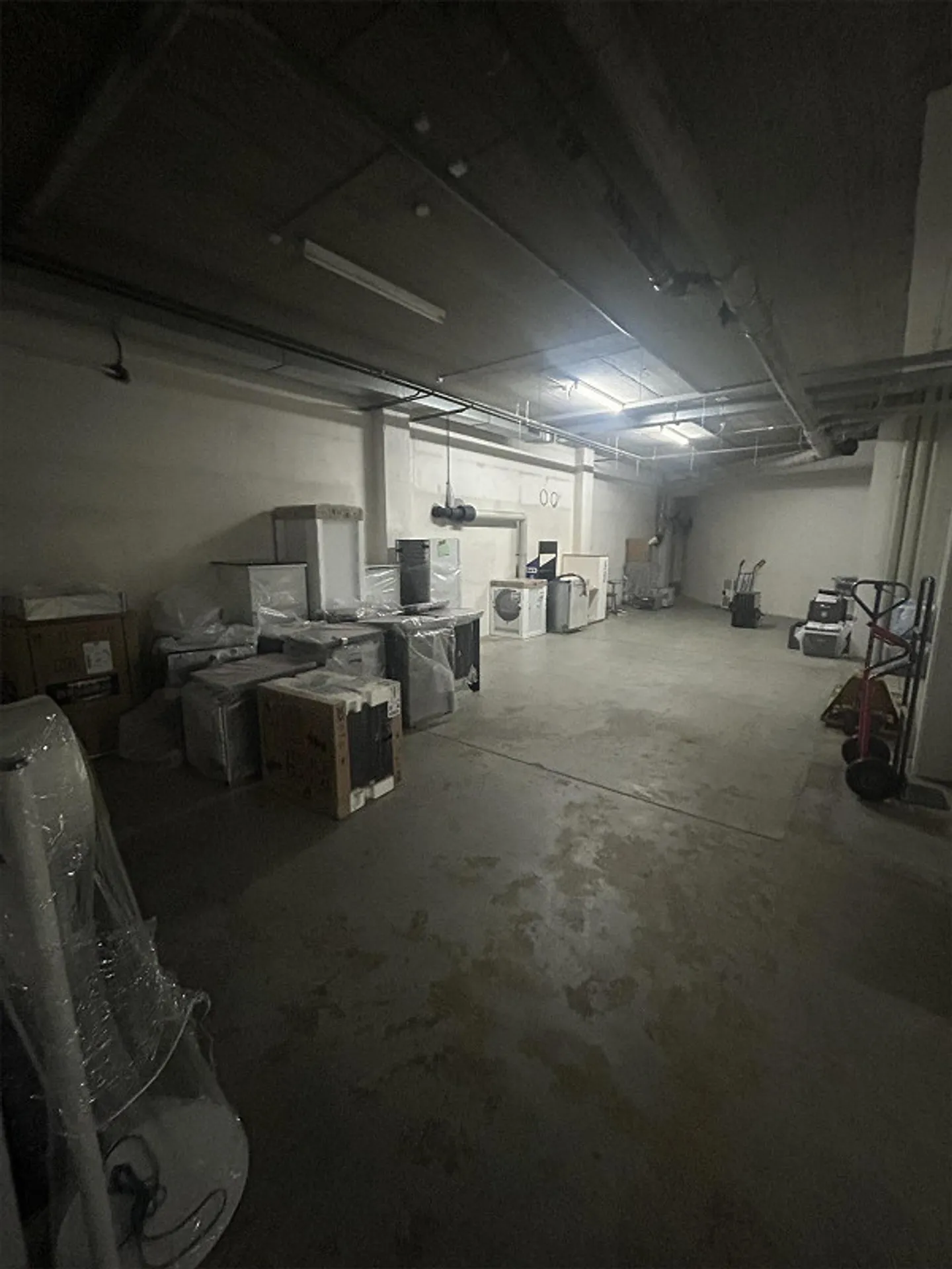 Storage/Disporaum for rent - Photo 2 of 2