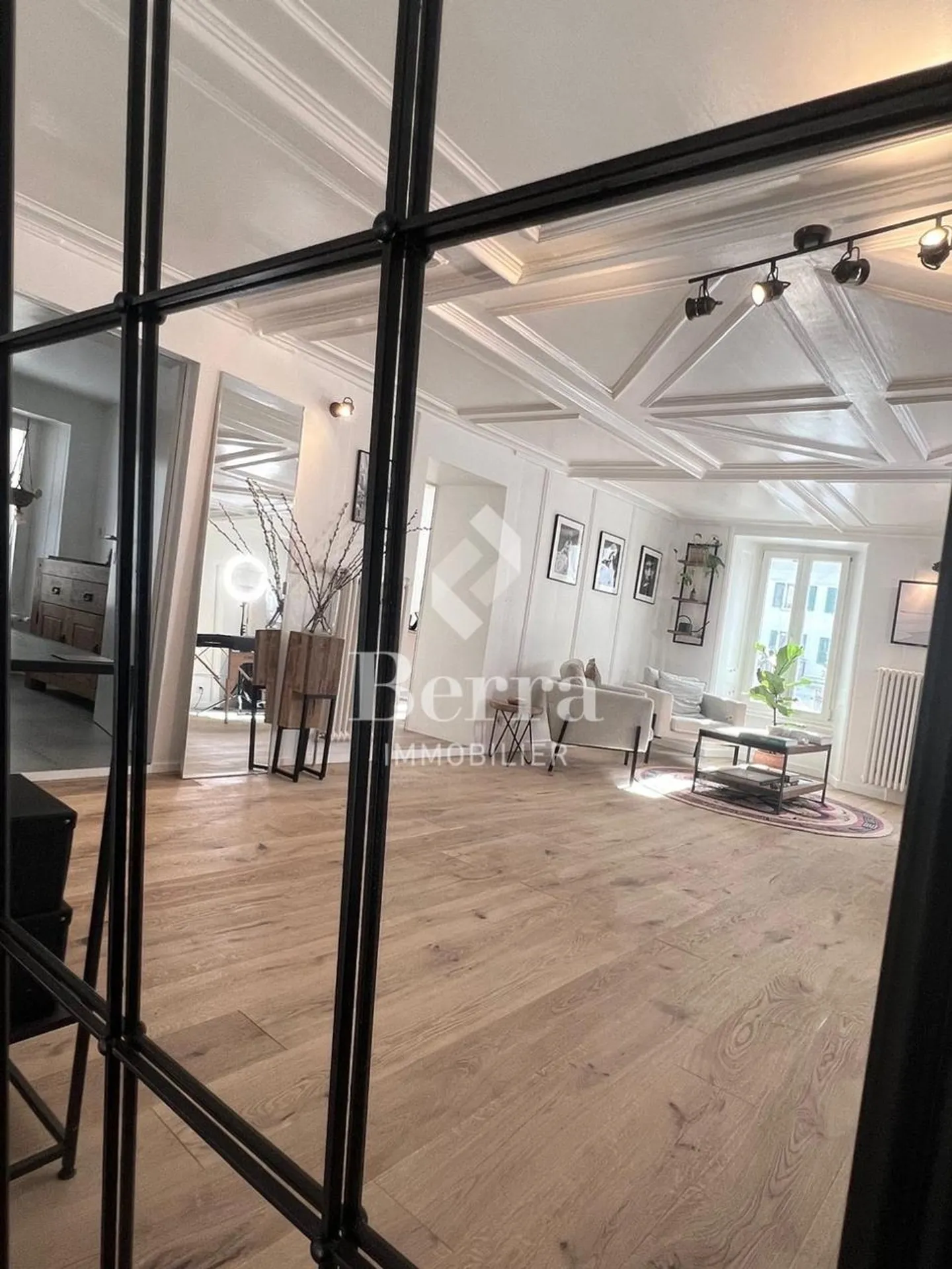 Superbo appartamento di 2.5 locali nel cuore di Bourg - Foto 2 di 10