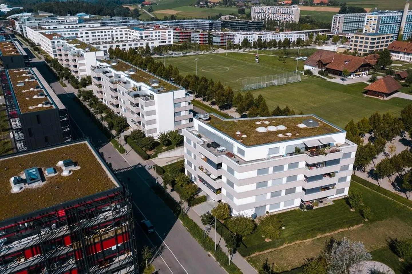 Bern-WestSide / Top modern inkl. 2 Balkonen - Foto 2 von 10