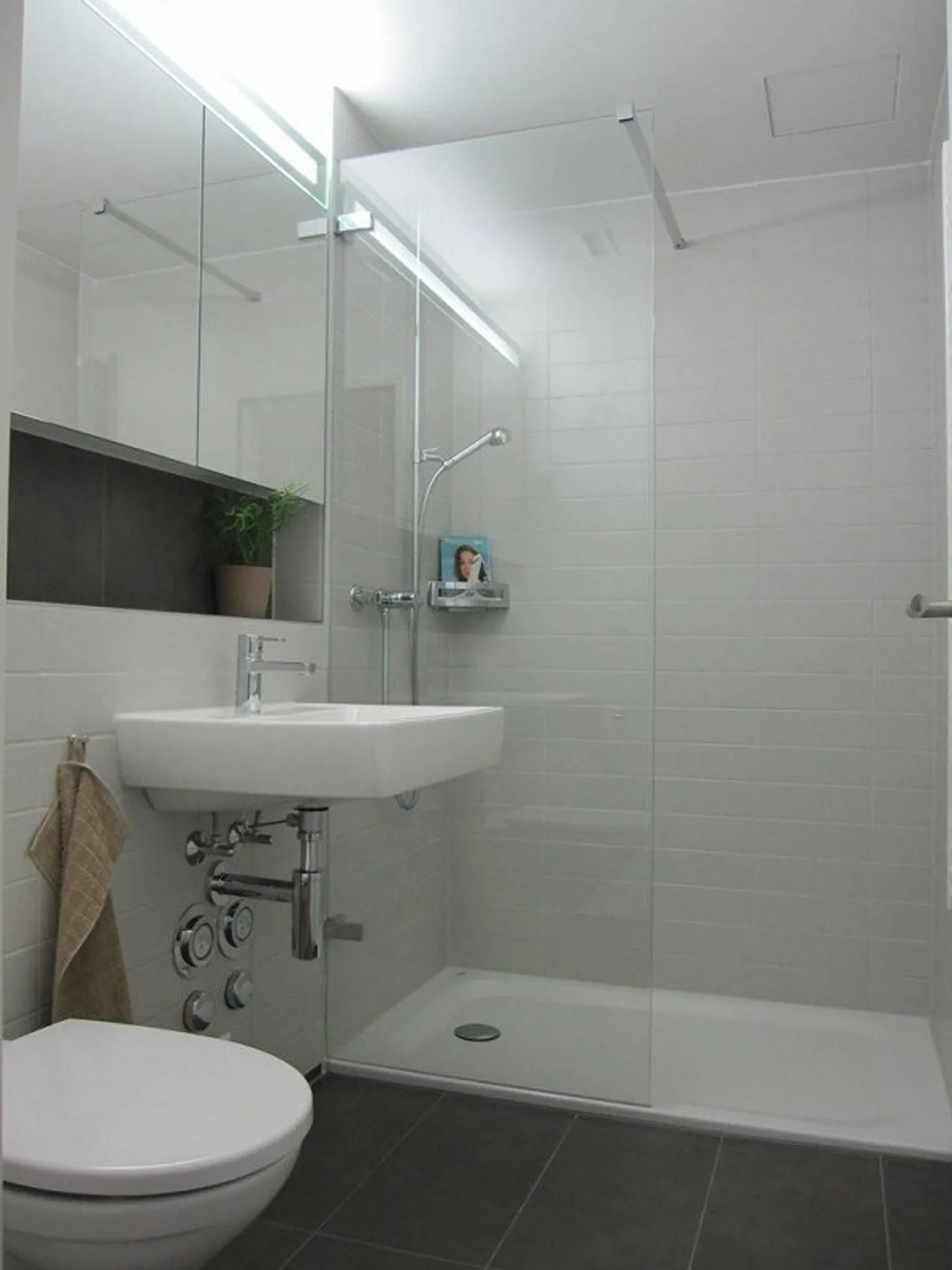 Bern-WestSide / Top modern inkl. 2 Balkonen - Foto 7 von 10