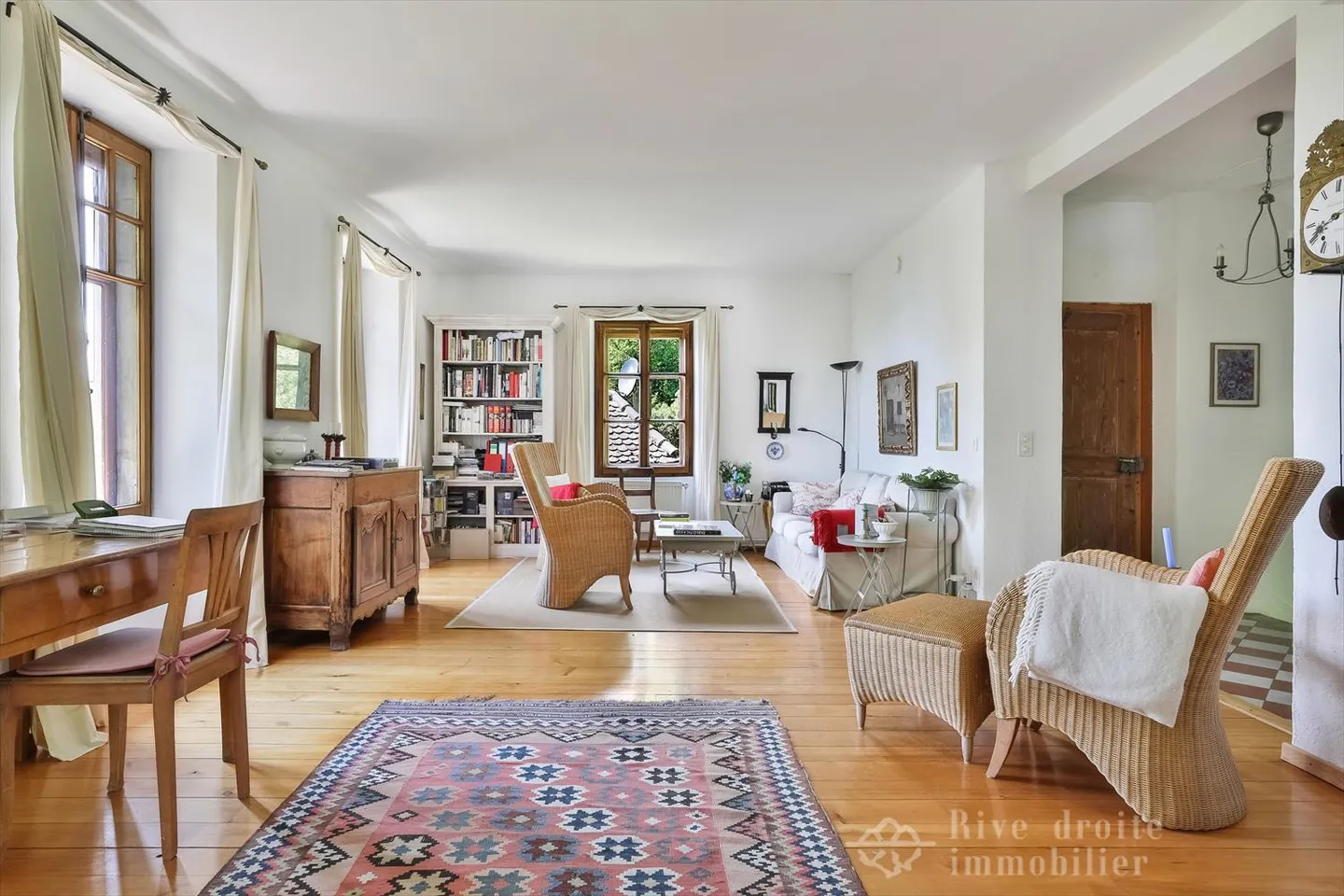 6-room House - Photo 7 of 20