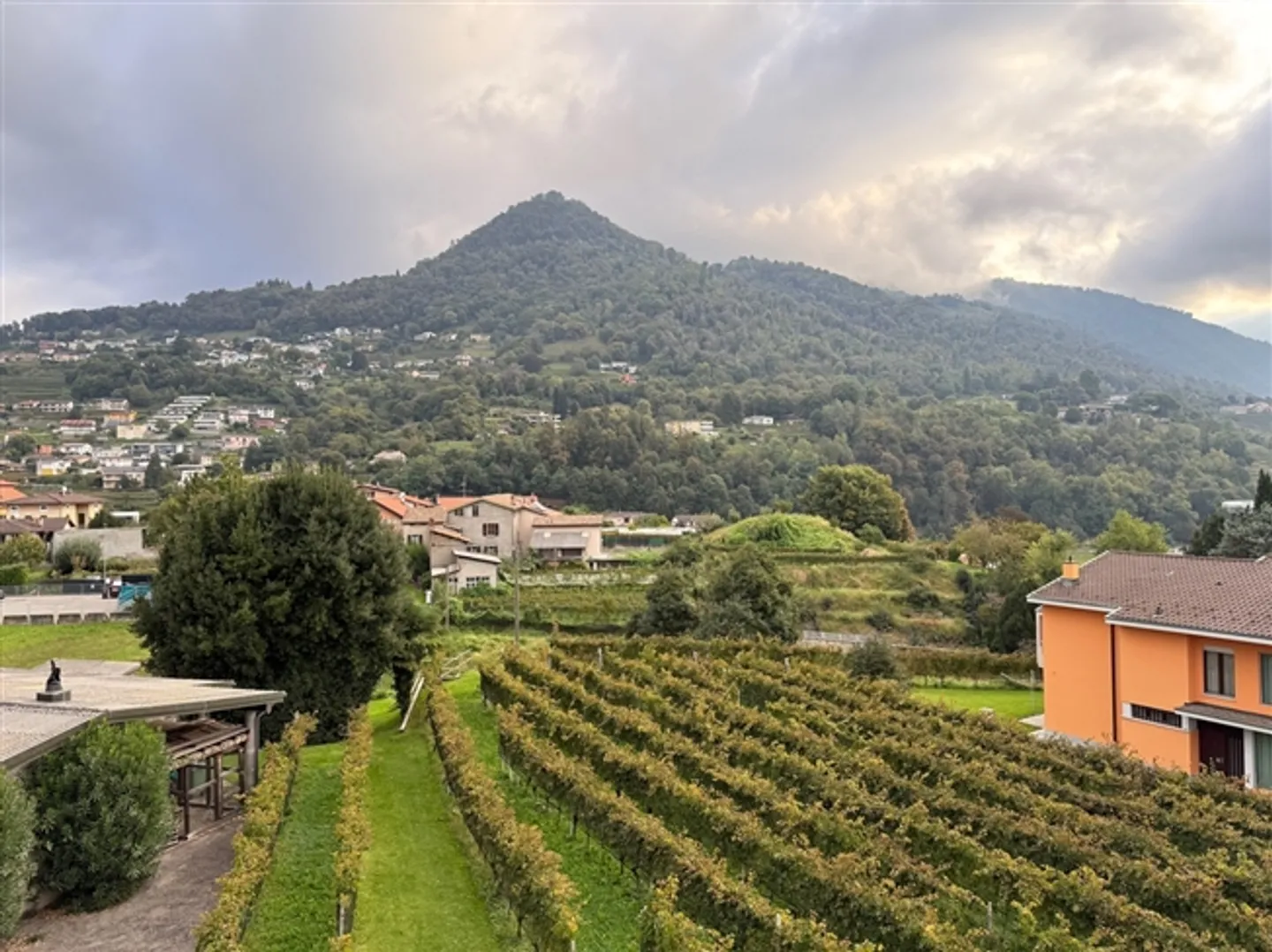 Beautiful 3.5 rooms in a very affordable quiet location - Photo 3 of 10