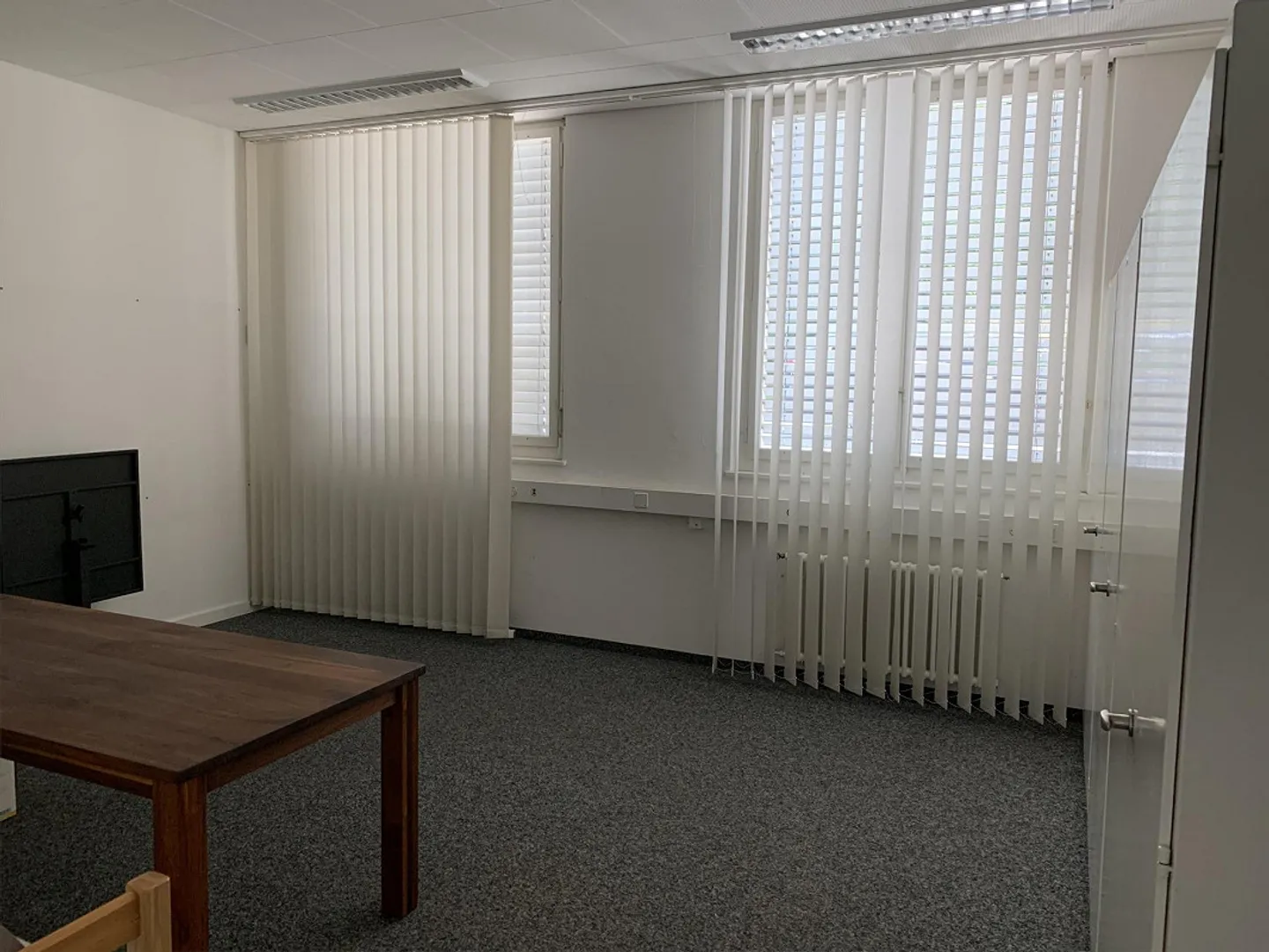 Commercial spaces in Balsthal at attractive conditions - Photo 4 of 13