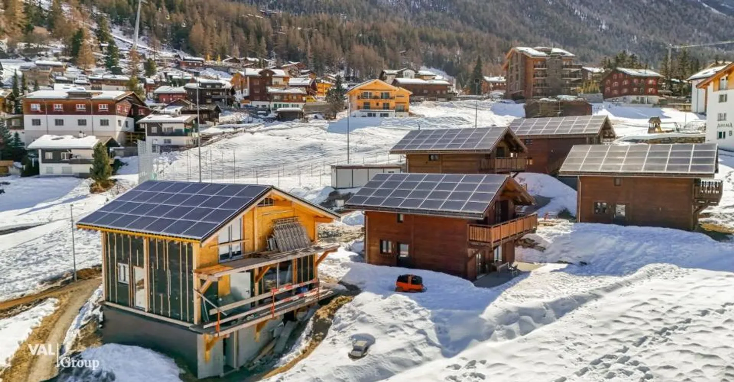 Ultima possibilità: Chalet esclusivo come seconda casa a Grächen! - Foto 8 di 13