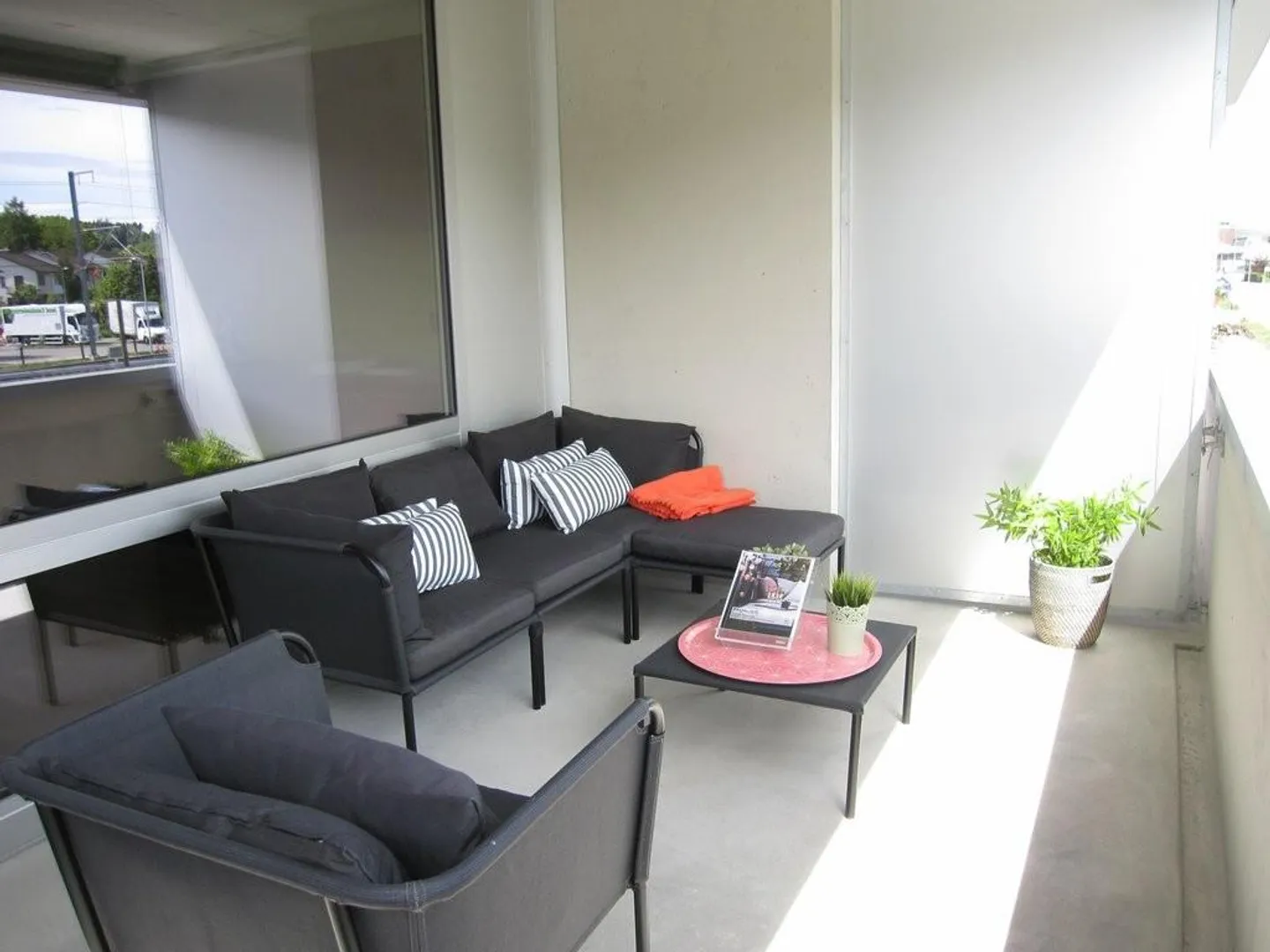 Bern-WestSide / Top modern inkl. 2 Balkonen - Foto 10 von 10