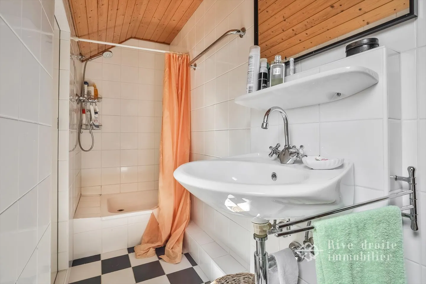 6-room House - Photo 17 of 20