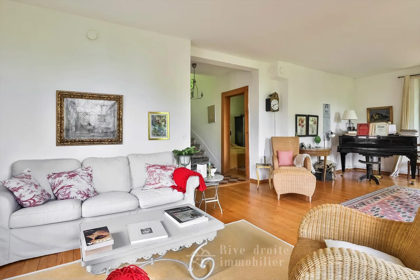 6-room House - Photo 9 of 20