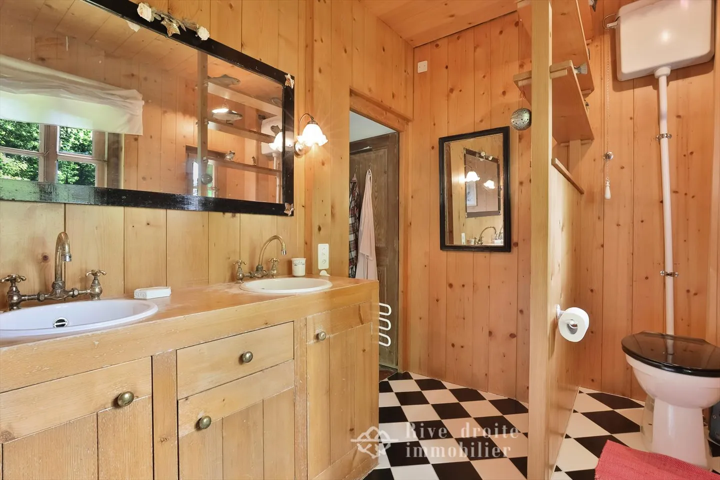 6-room House - Photo 12 of 20
