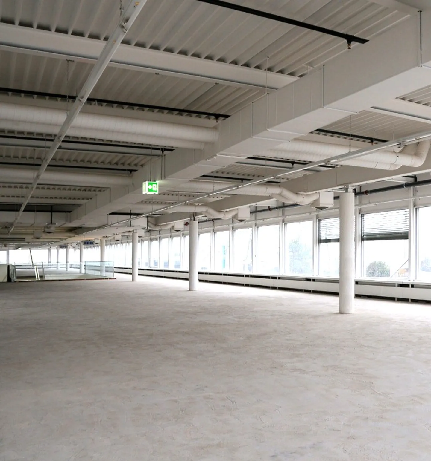 Espace Restaurant Spacieux à Louer - Photo 2 sur 6