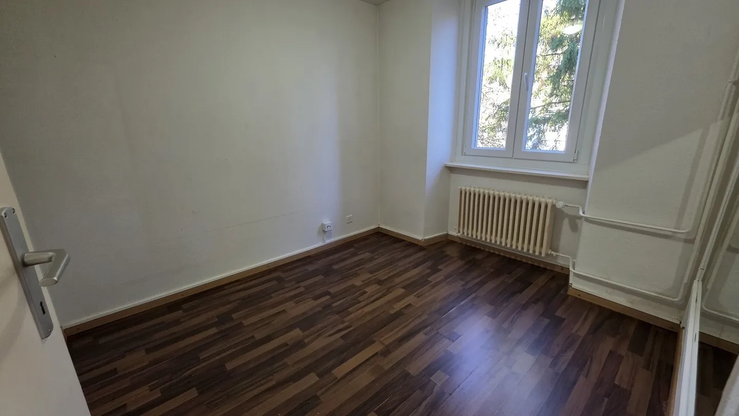 VERY NICE APARTMENT ON THE GROUND FLOOR - Photo 2 of 7