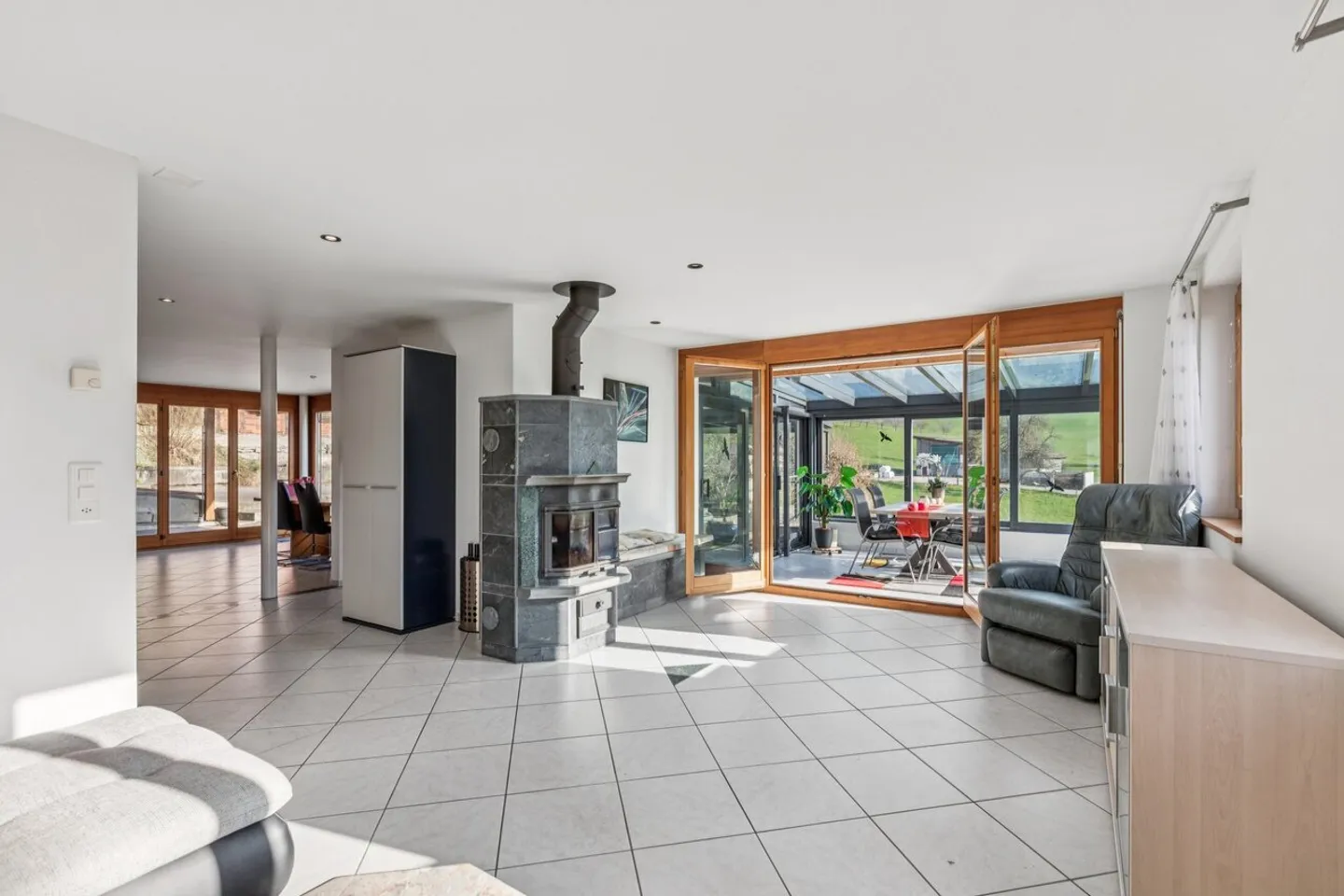 Charme historique avec confort moderne - Photo 2 sur 10