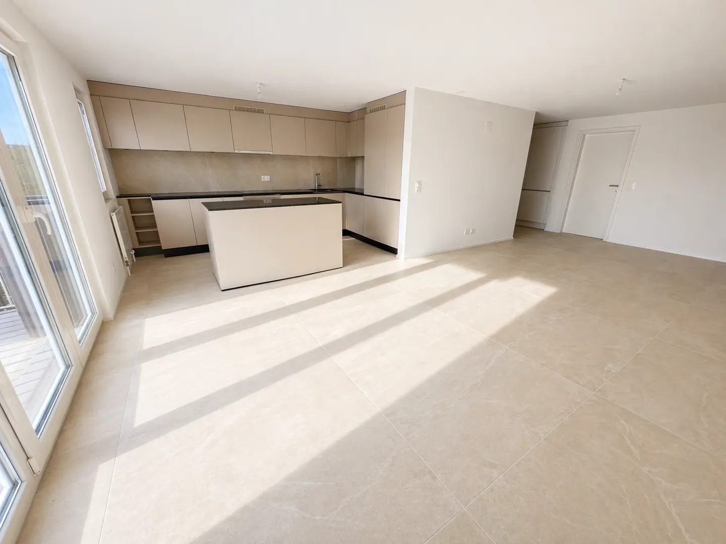 Fétigny : 4.5 pièces rénové de 99 m² avec grand balcon - Photo 1 of 9
