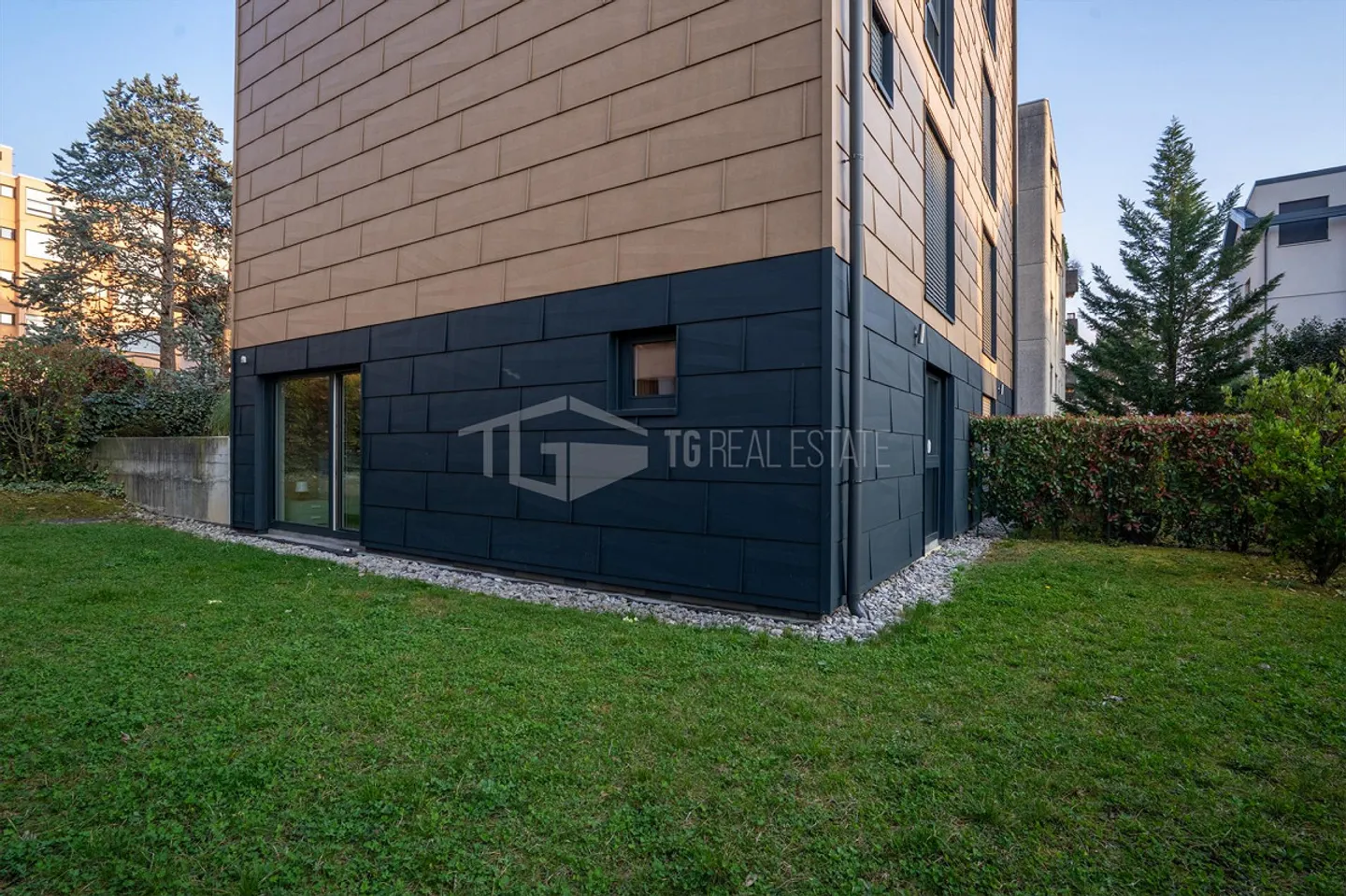 APPARTEMENT MODERNE DE DEUX PIÈCES AVEC JARDIN PRIVÉ - Photo 6 sur 8