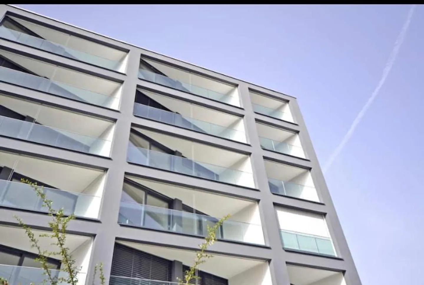 Modern 2.5-room furnished apartment in Lugano - Photo 13 of 13