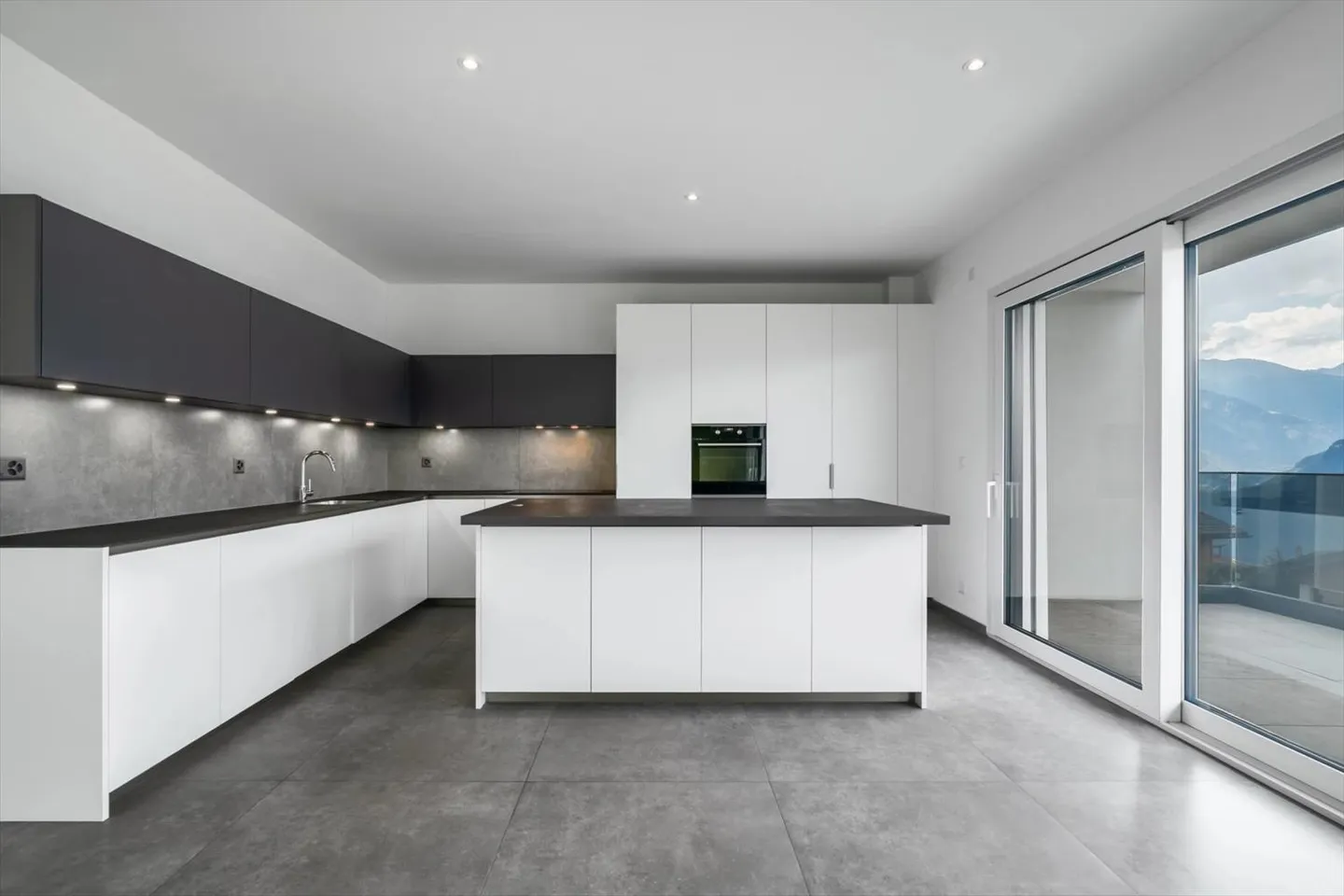 Maison 5.5 pièces - Photo 4 sur 13